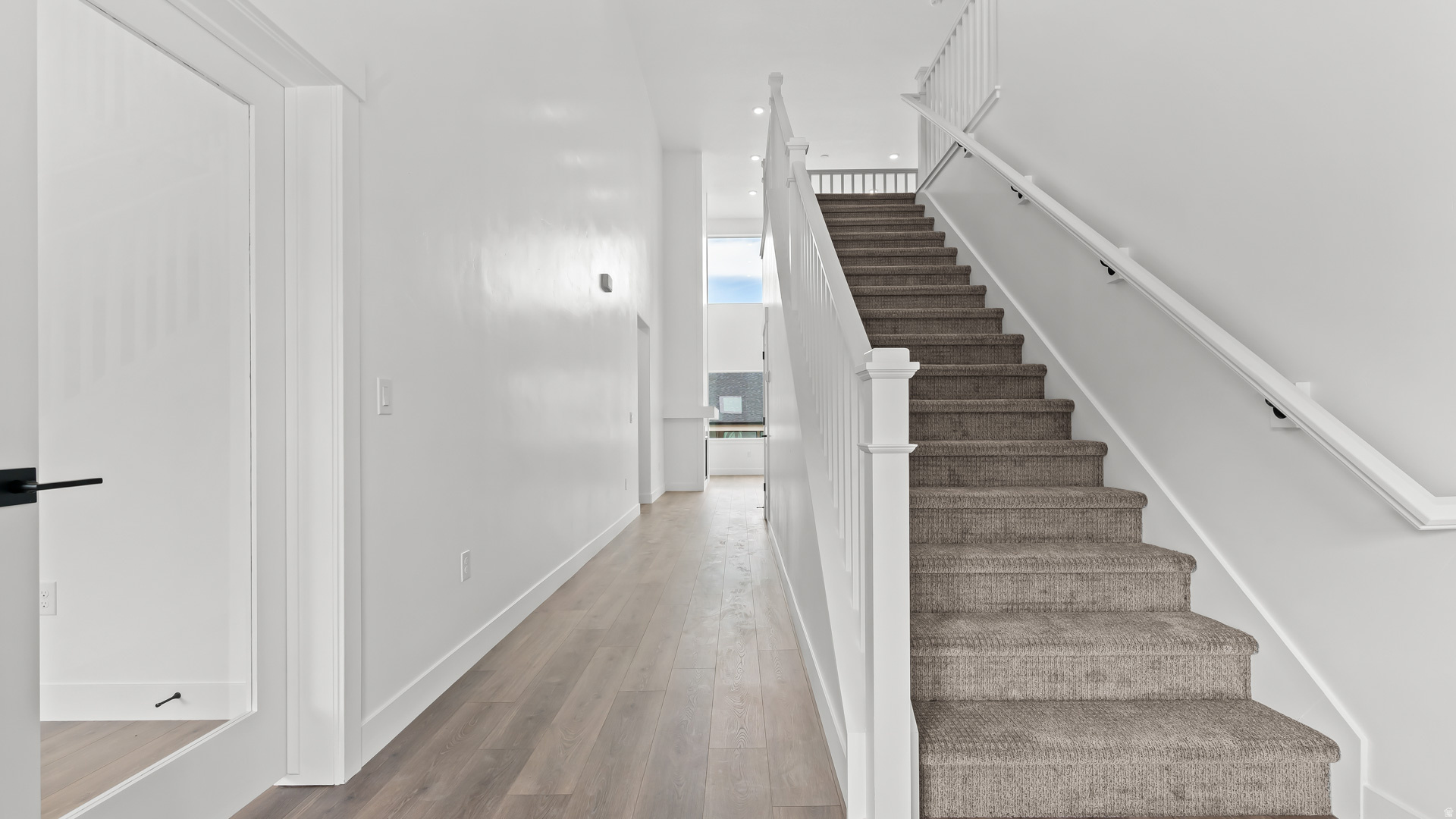 THE MAJORS - Residential