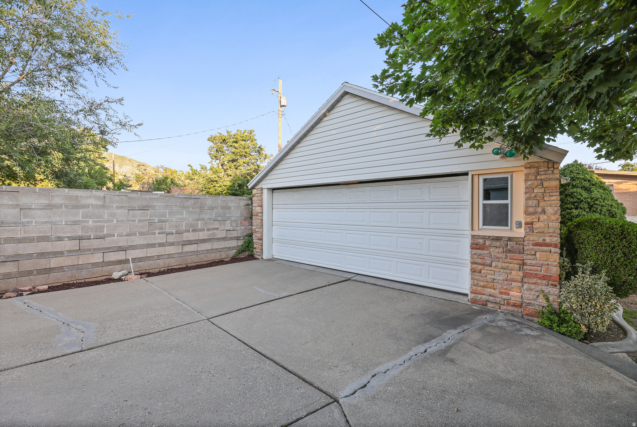 HIGHLAND PARK - Residential