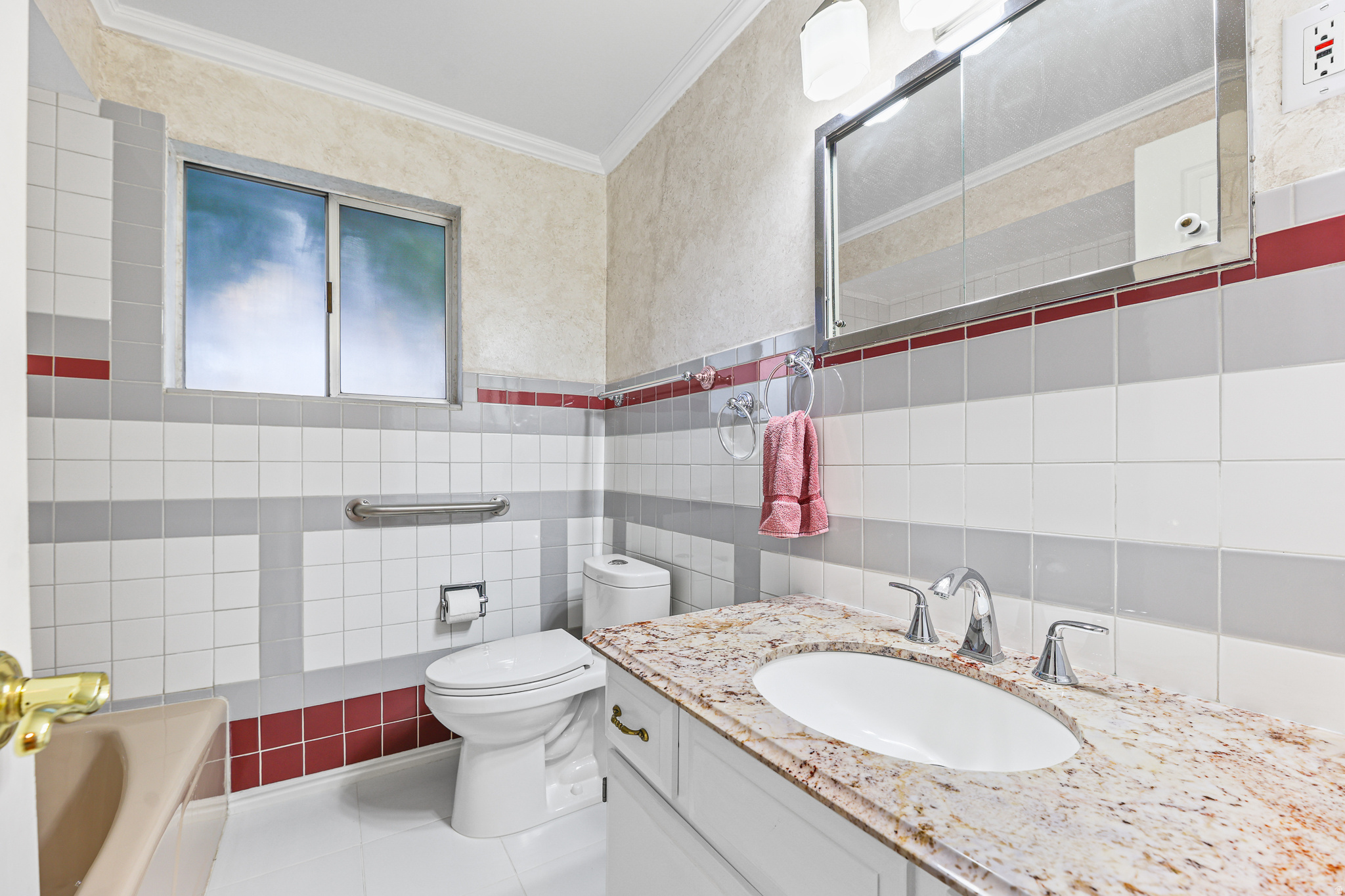 HIGHLAND PARK - Residential