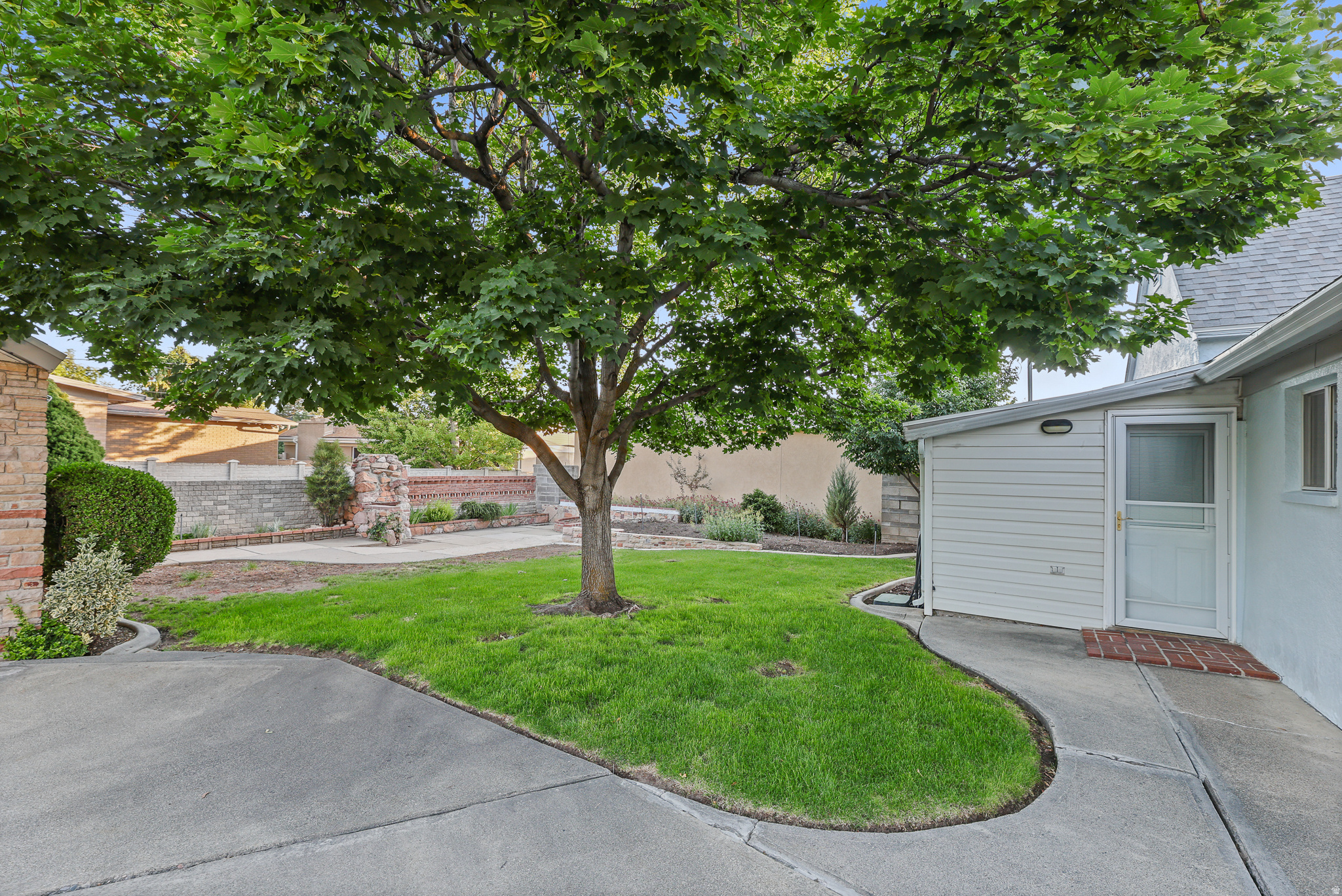 HIGHLAND PARK - Residential