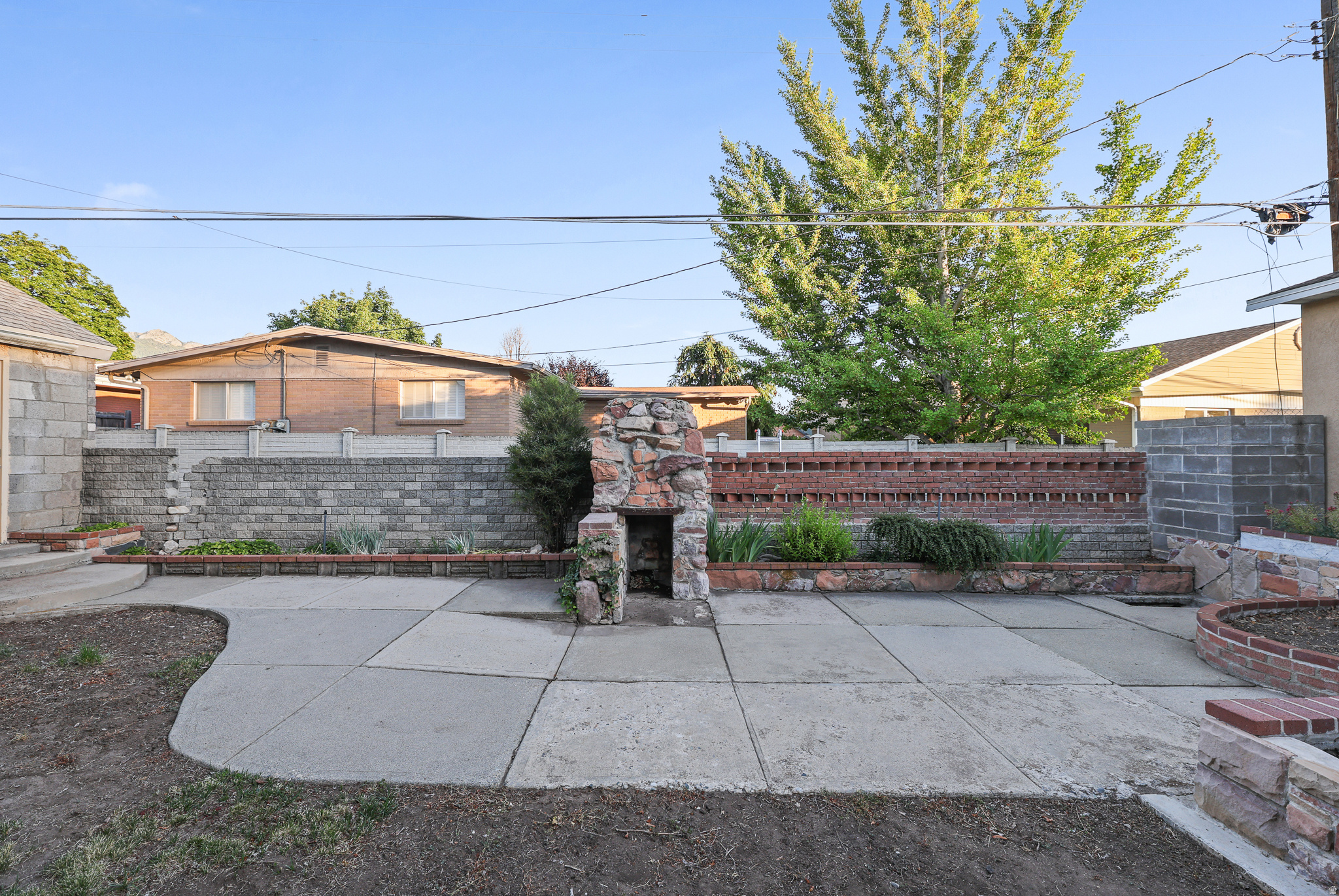 HIGHLAND PARK - Residential