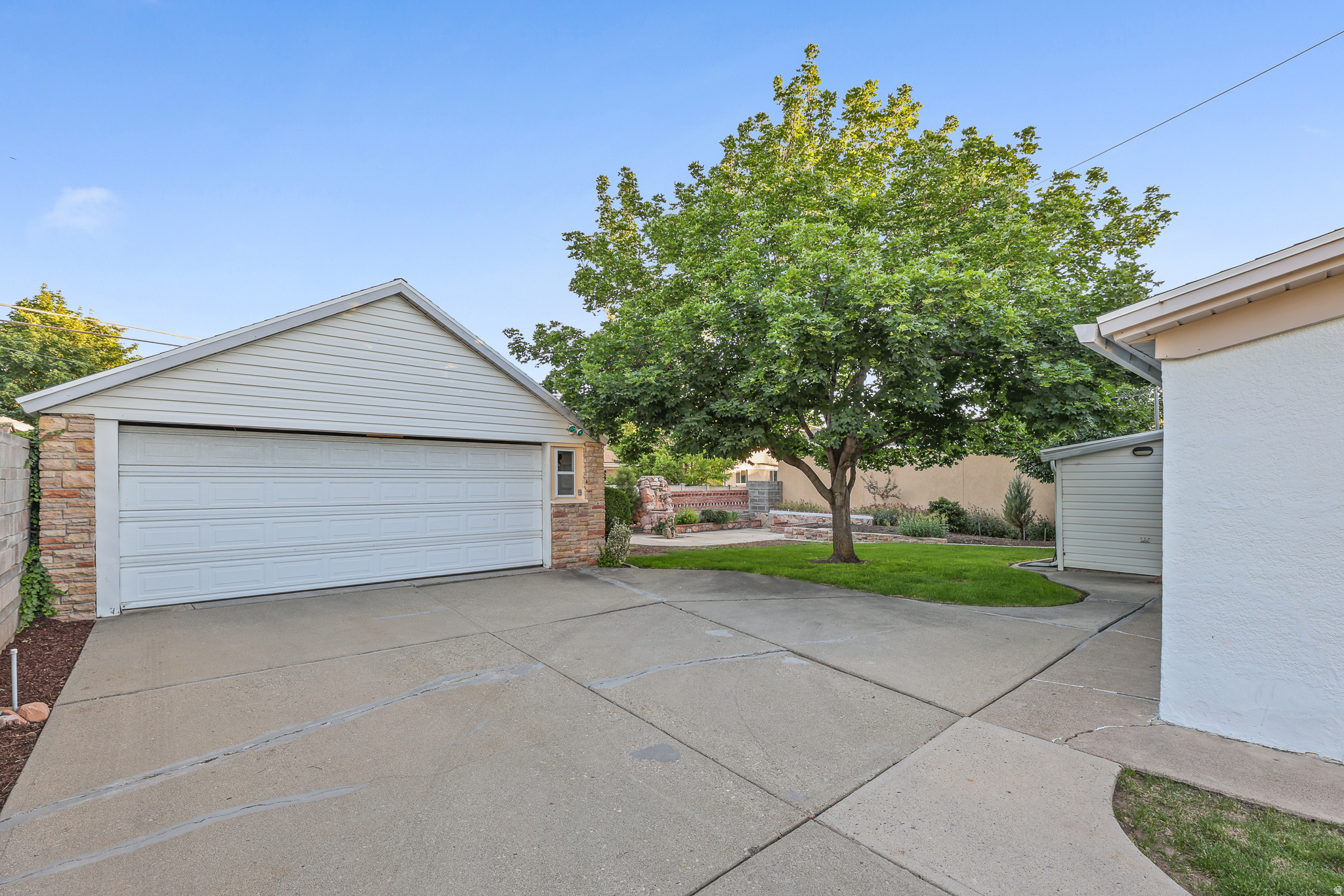 HIGHLAND PARK - Residential
