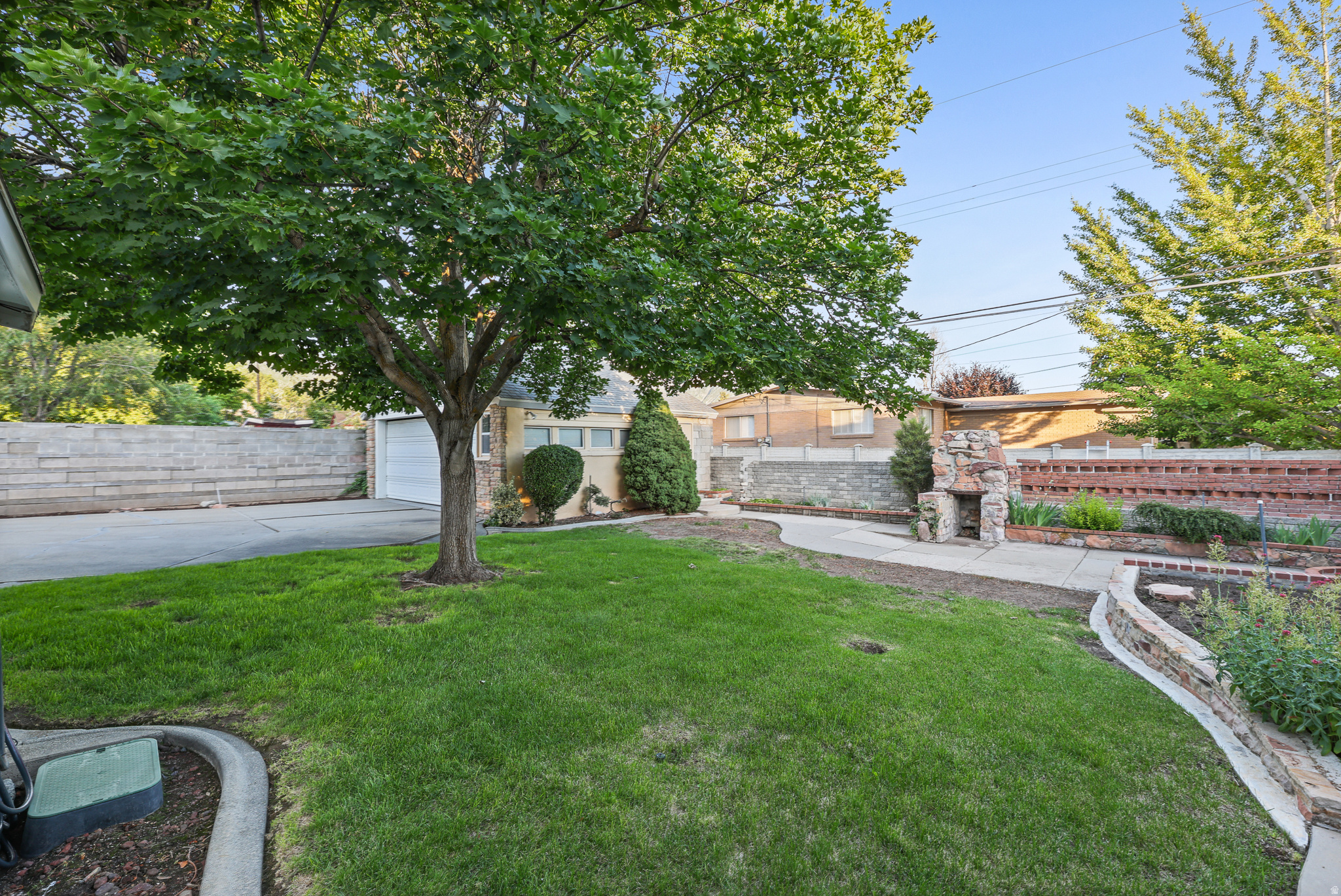 HIGHLAND PARK - Residential