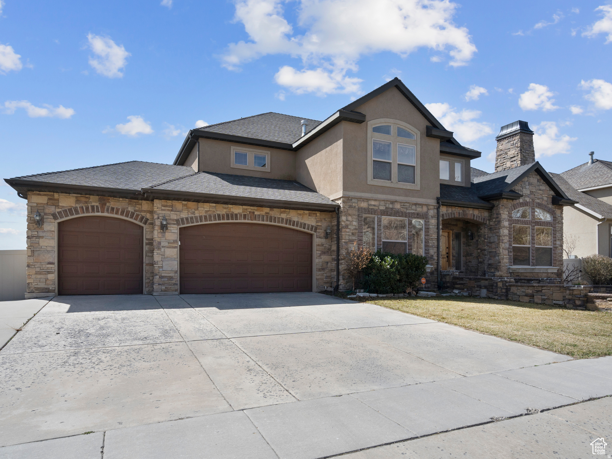 IVORY HIGHLANDS - Residential
