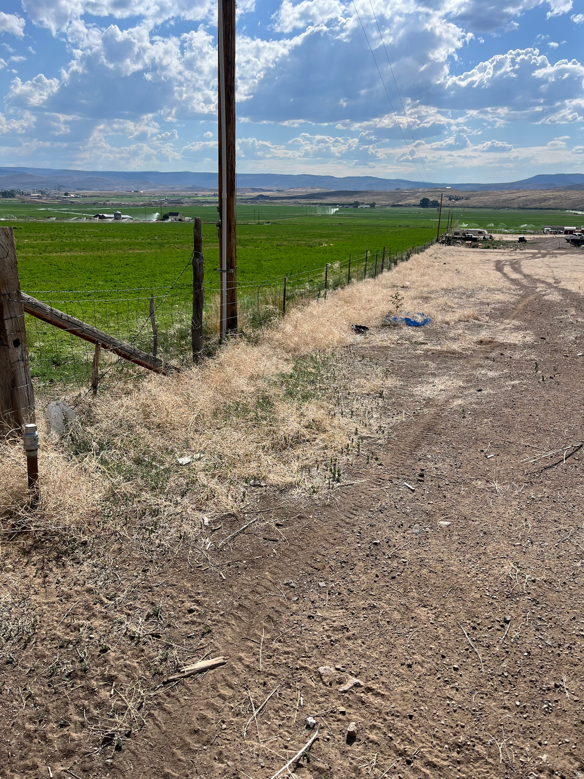 HI-LINE VIEWS - Land