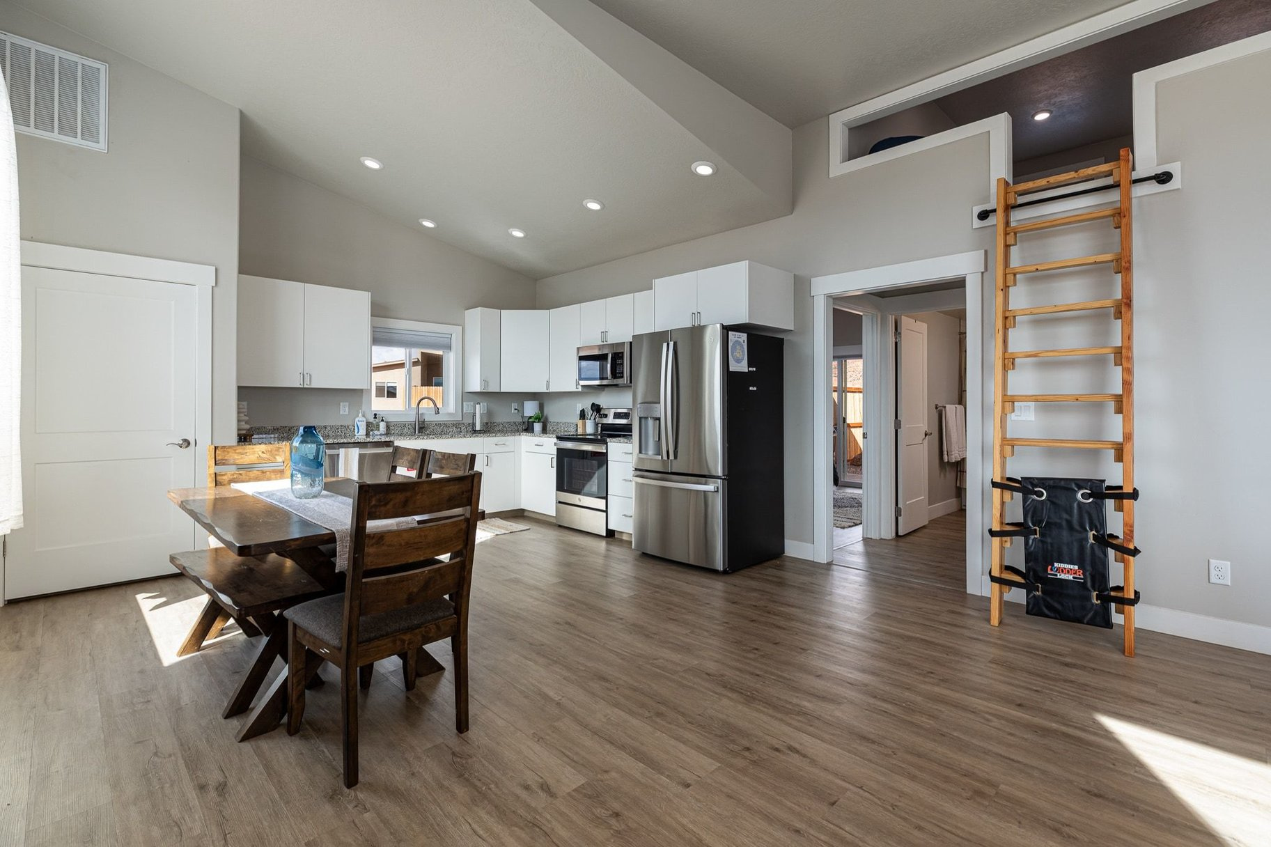 SUNFLOWER VALLEY ESTATES - Residential