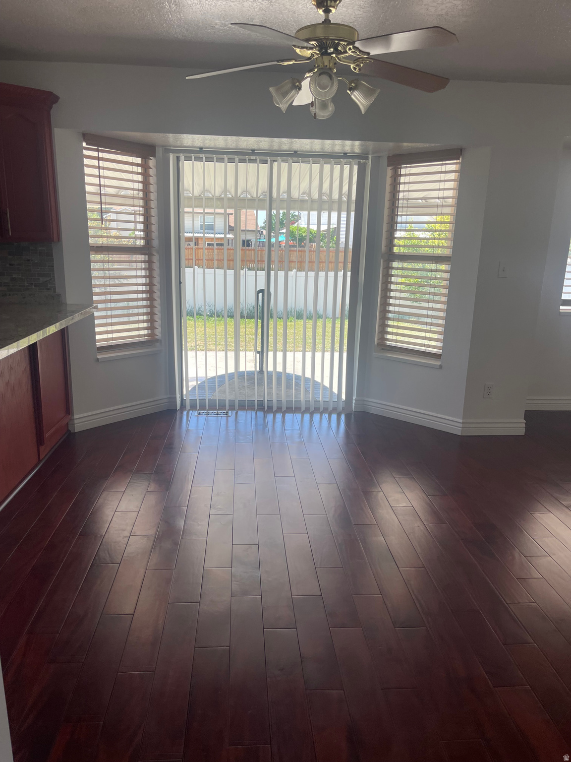 NELSON - Residential