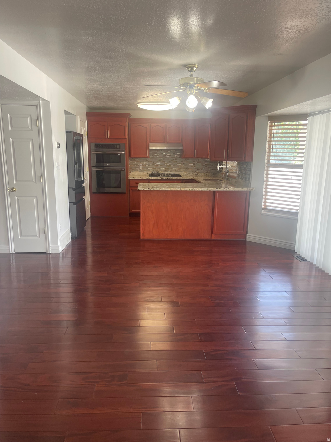 NELSON - Residential