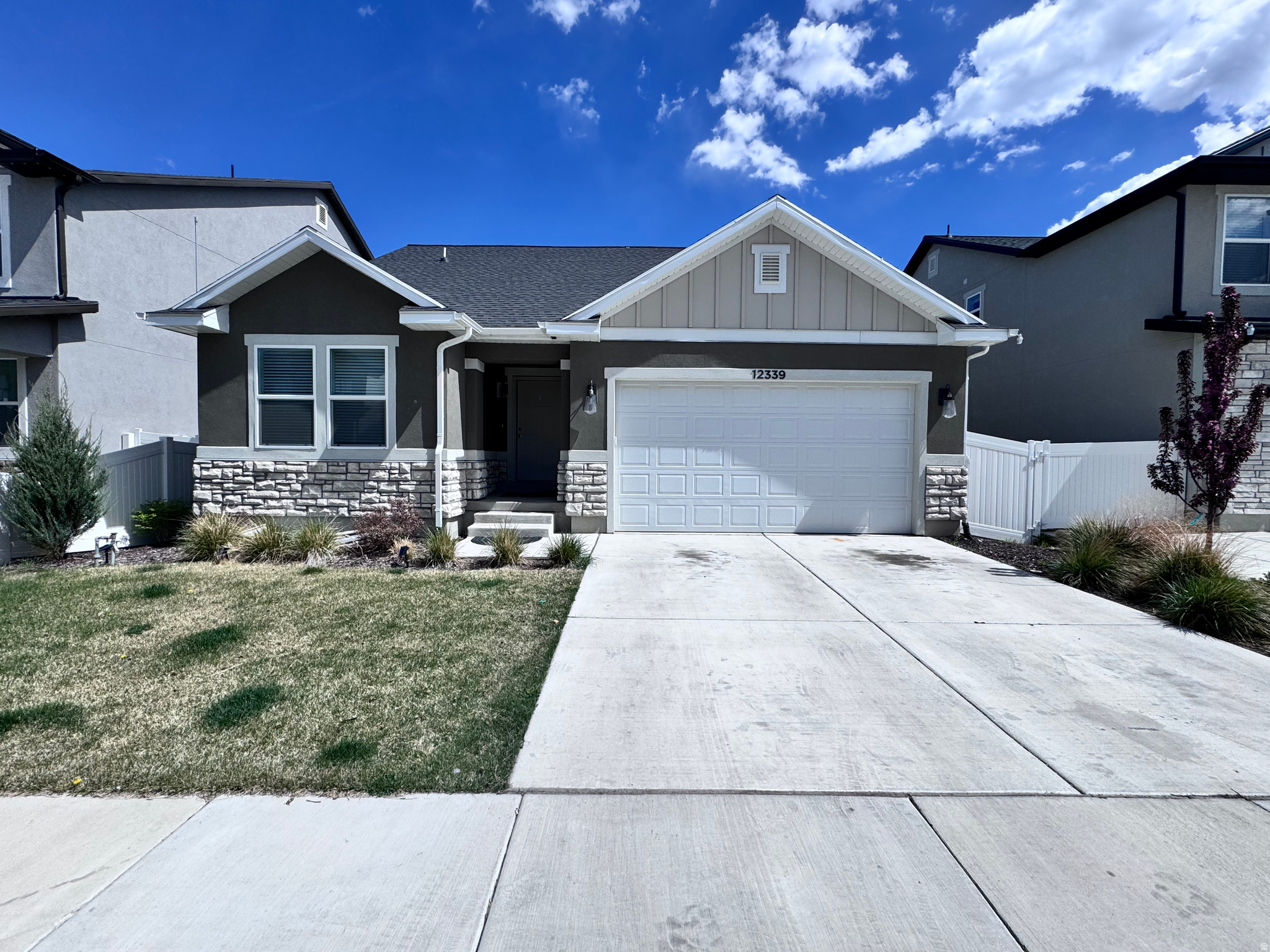 COPPER FIELDS - Residential Lease