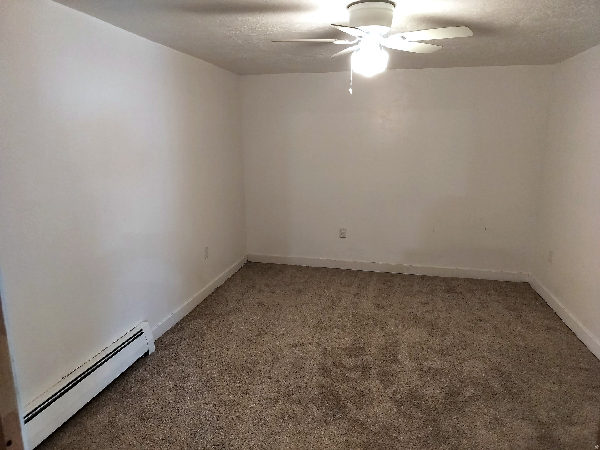 GREENWOOD - Residential Lease