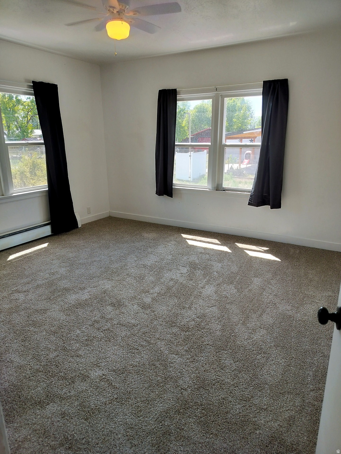 GREENWOOD - Residential Lease