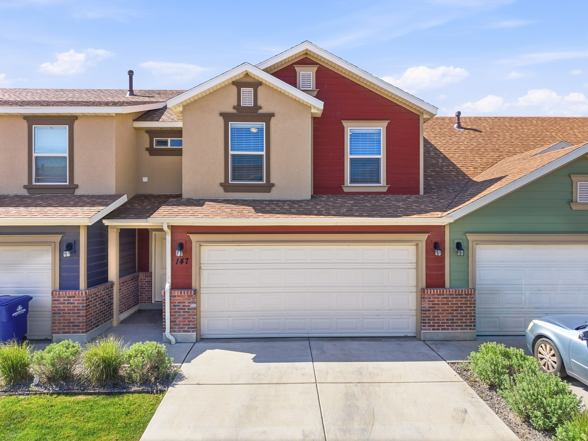 Picture this: weekends at the sports park, evening walks on the river trail, and every errand just minutes from home. This stylish townhome in Parkview puts you right in the middle of everything Spanish Fork has to offer. Inside, you'll find spacious bedrooms and a layout designed for comfortable everyday living. The kitchen features sleek quartz countertops and the fridge is included, making move-in day even easier. Upstairs, the main suite offers a private bathroom and walk-in closet for your own relaxing retreat. With quick freeway access, nearby shopping, and a location built for an active lifestyle, this is the home to put on your must see list!