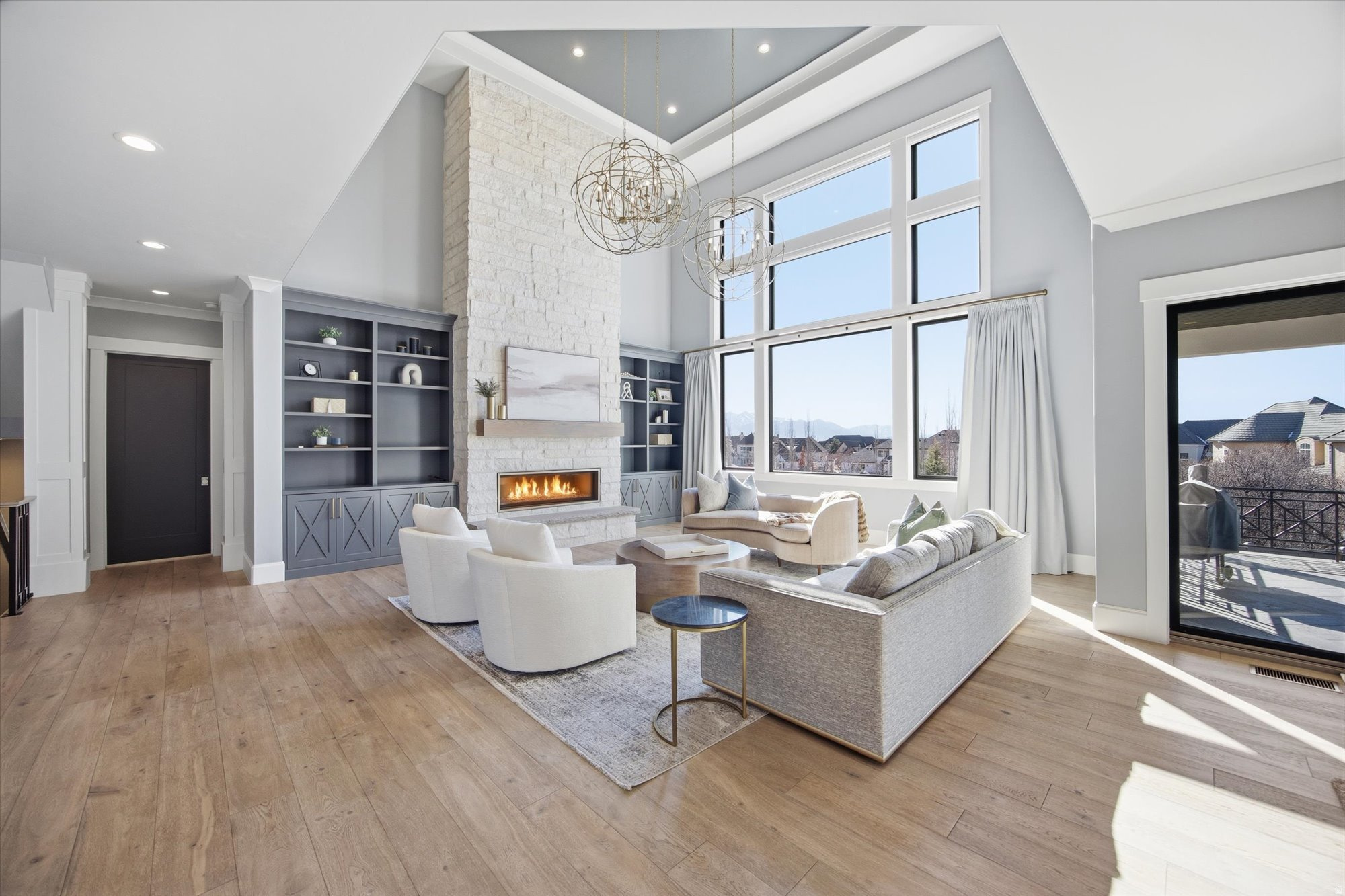 COUNTRY FRENCH ESTATES - Residential