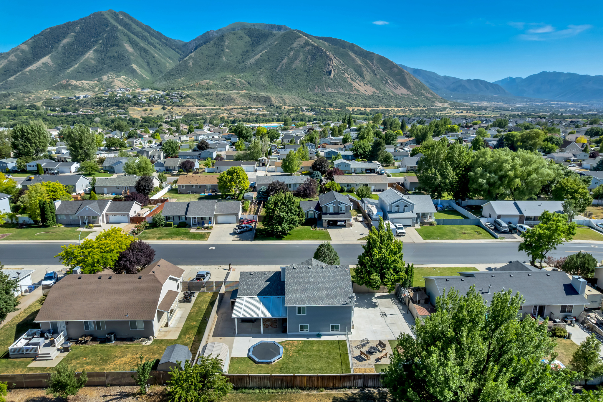 RIDGE - Residential