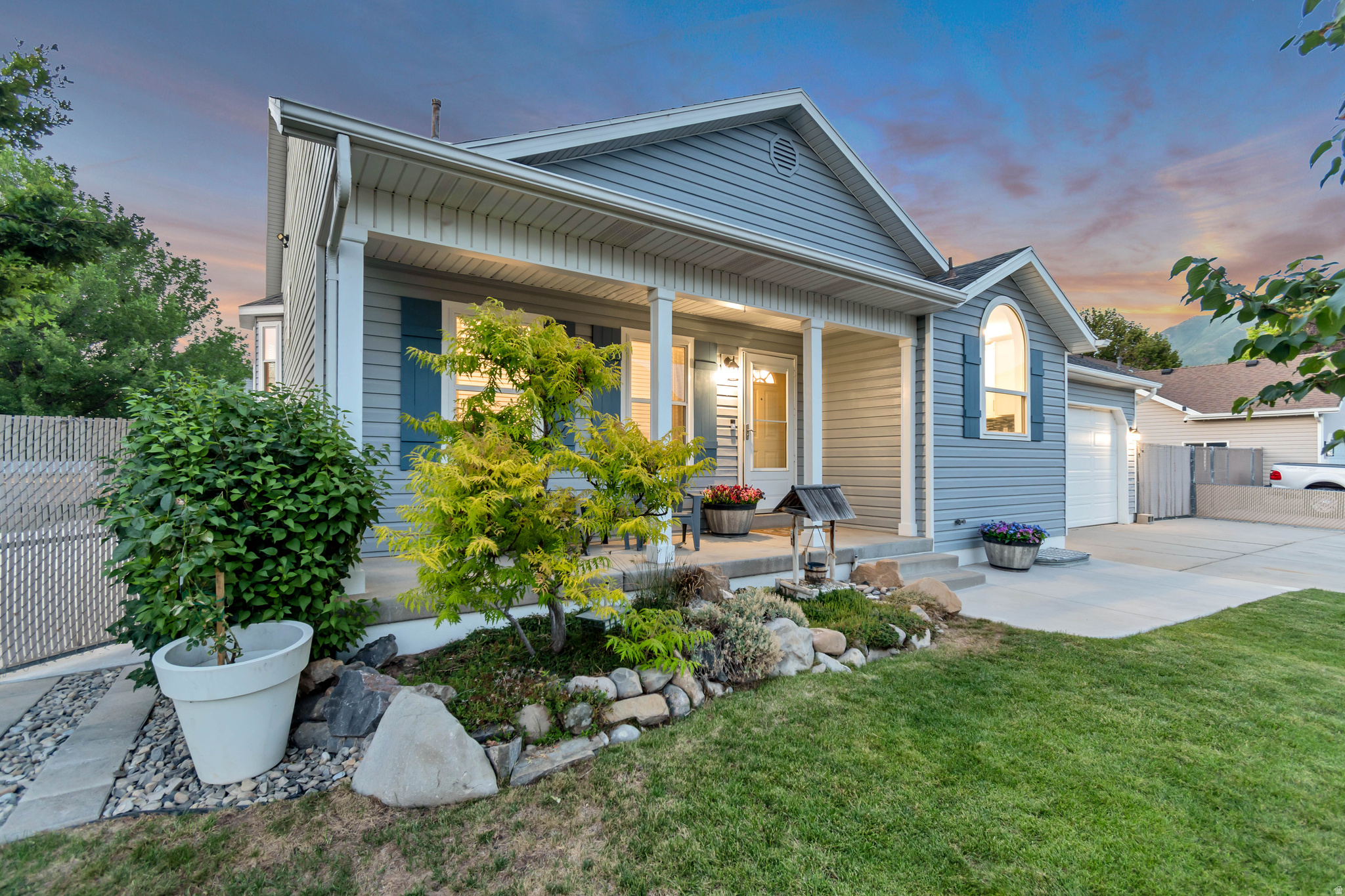 RIDGE - Residential