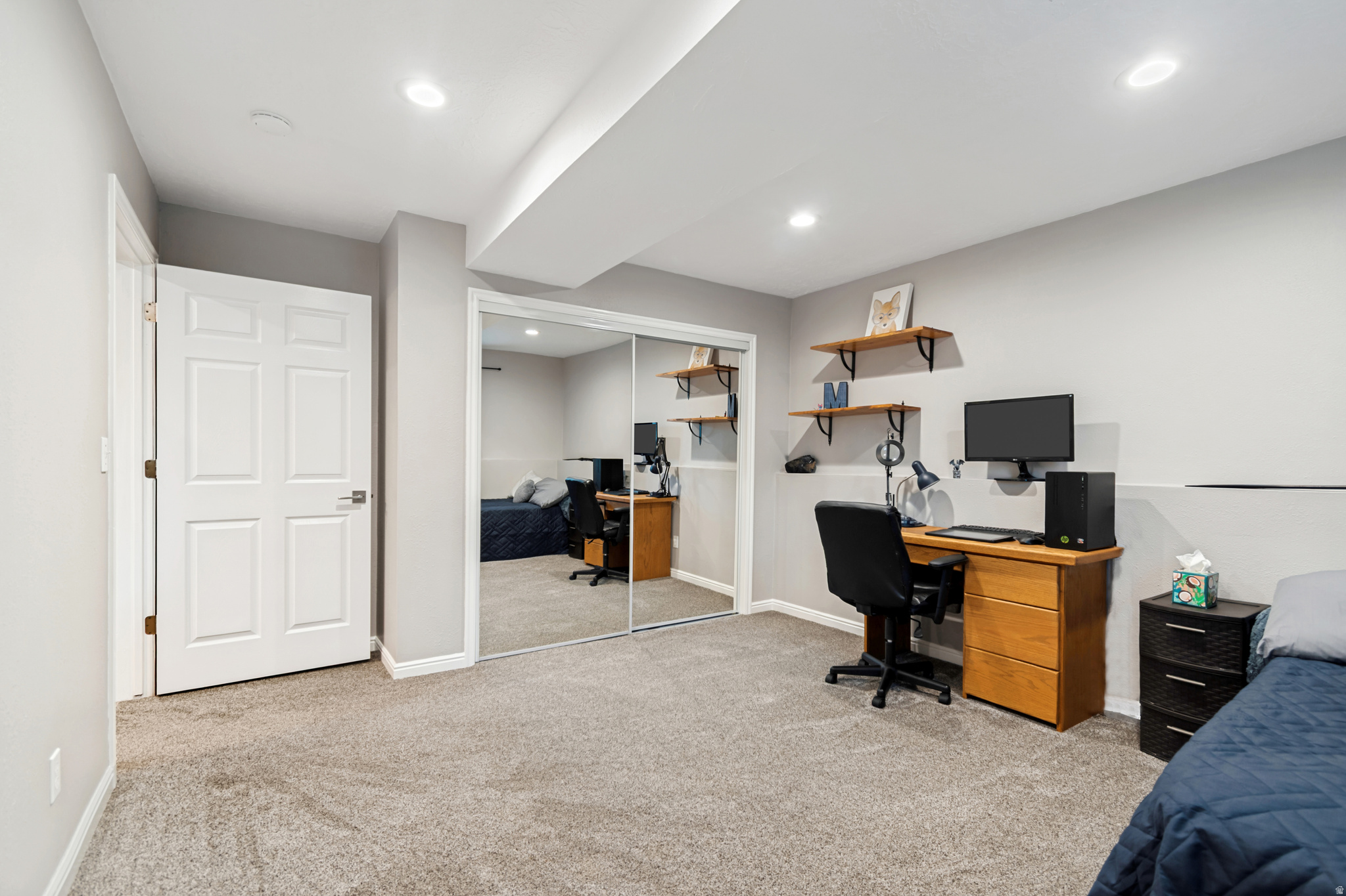 RIDGE - Residential