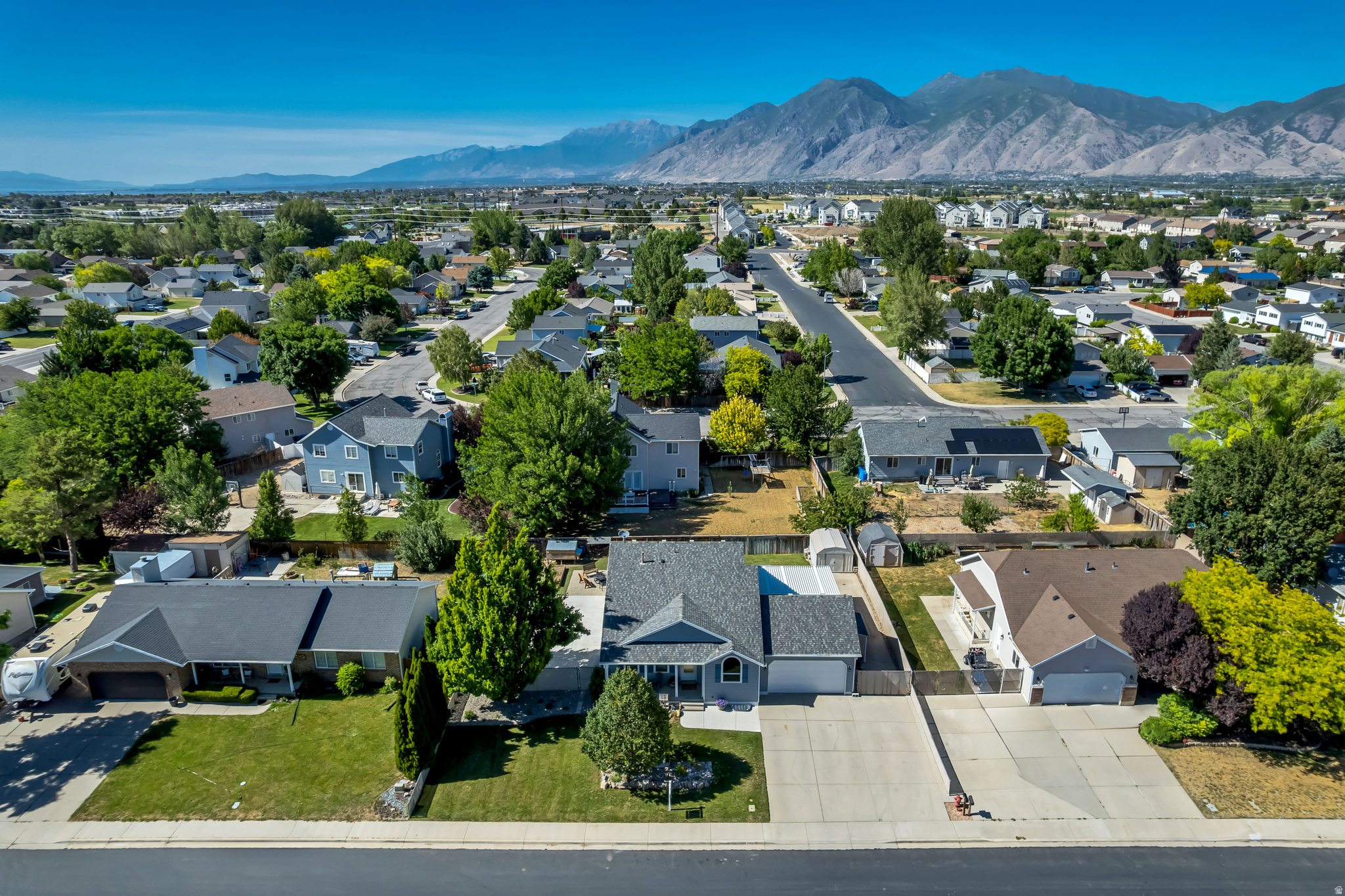 RIDGE - Residential