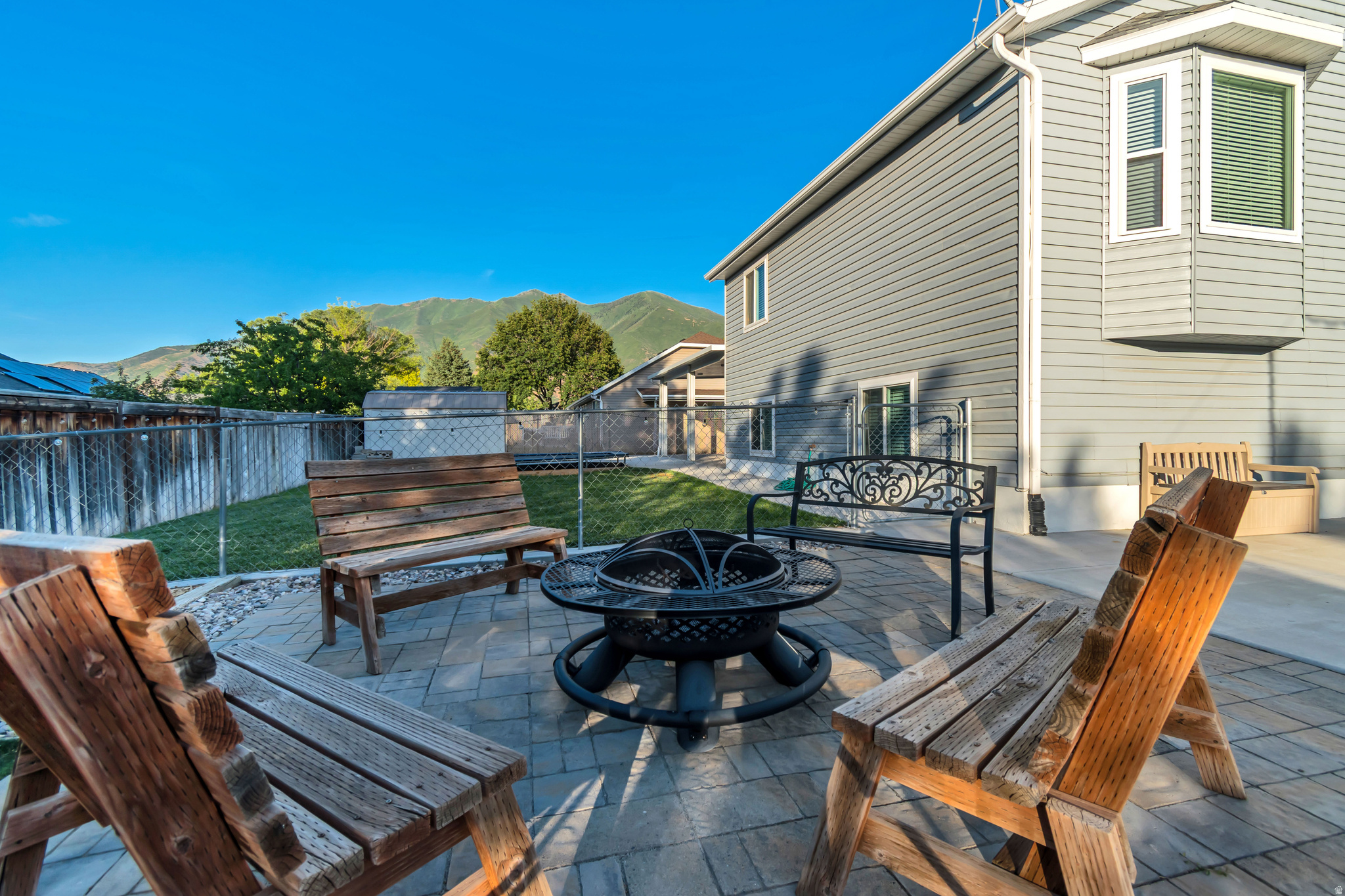 RIDGE - Residential