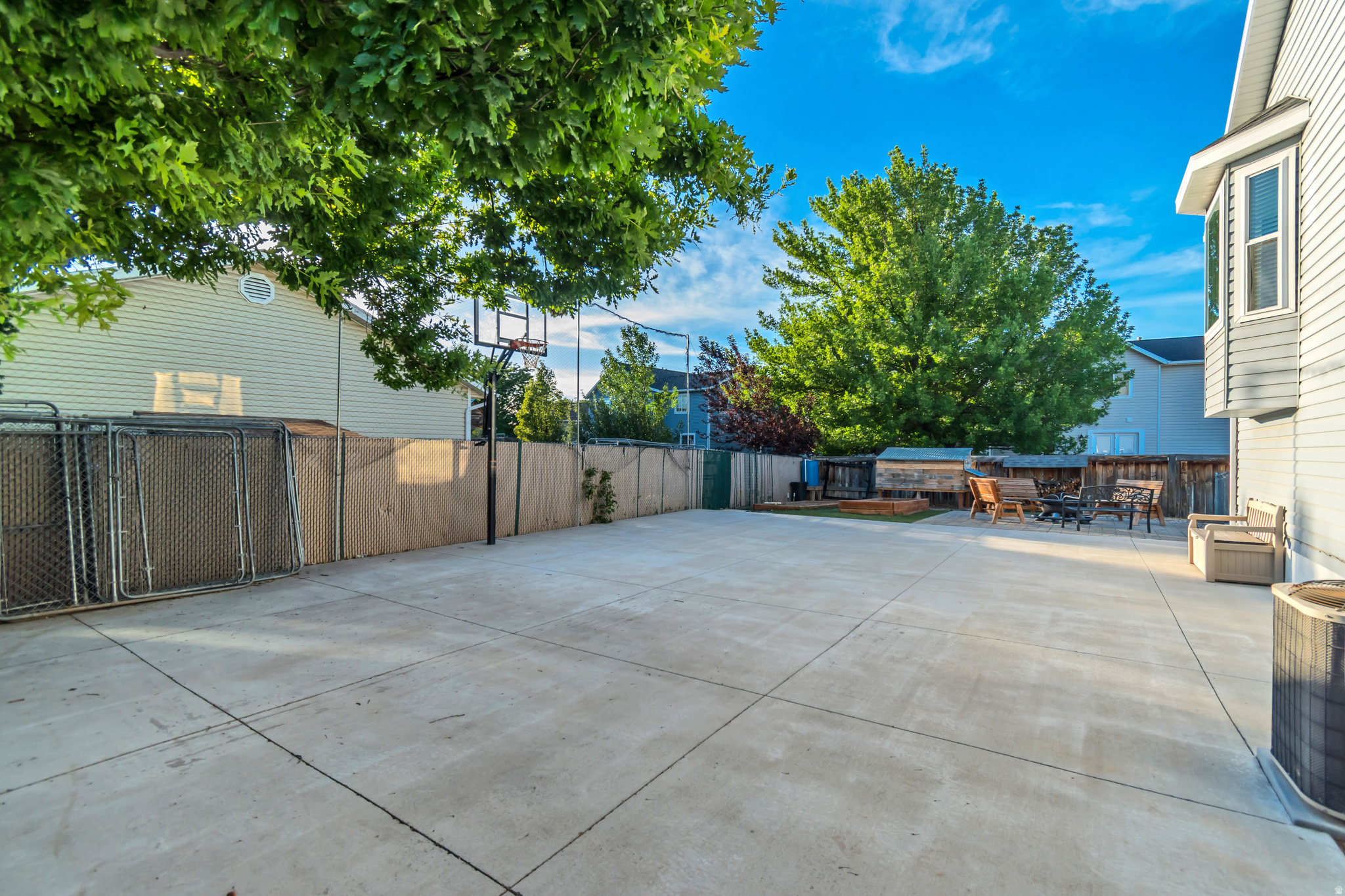 RIDGE - Residential