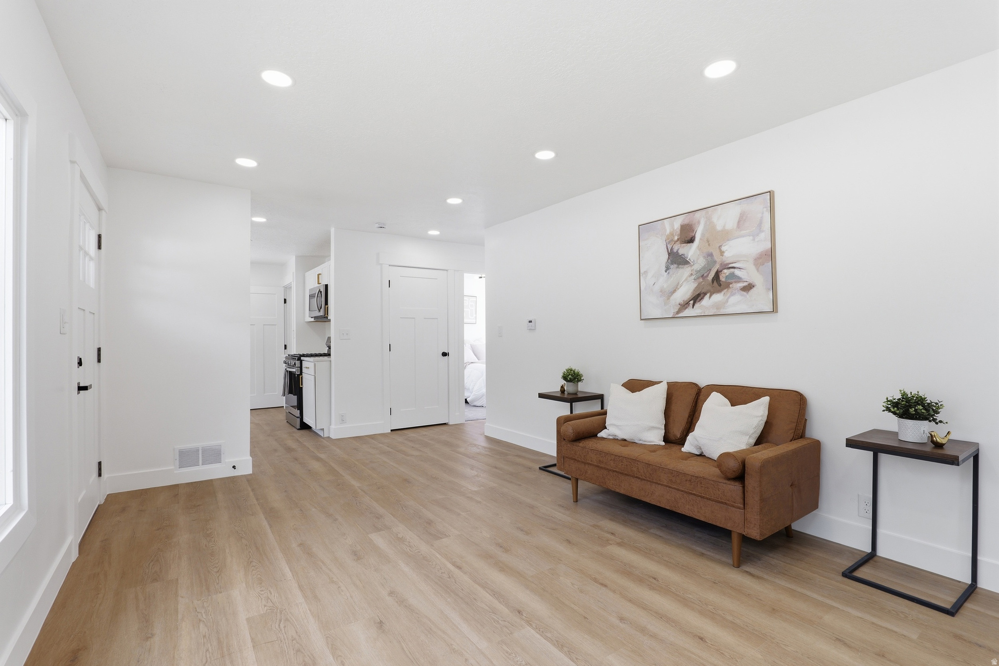 CHRISTEN - Residential