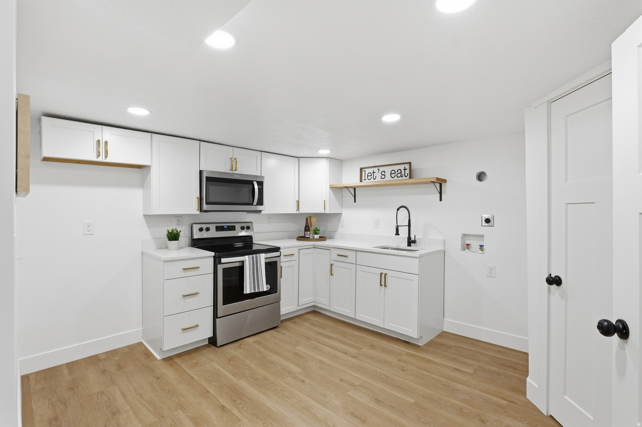 CHRISTEN - Residential