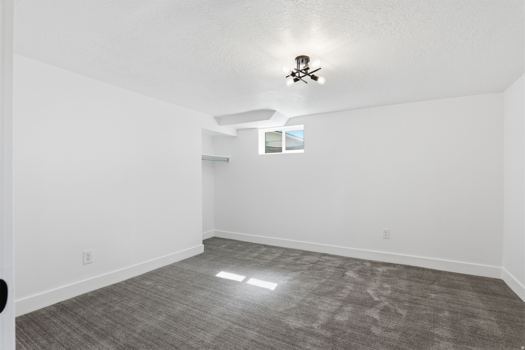 CHRISTEN - Residential