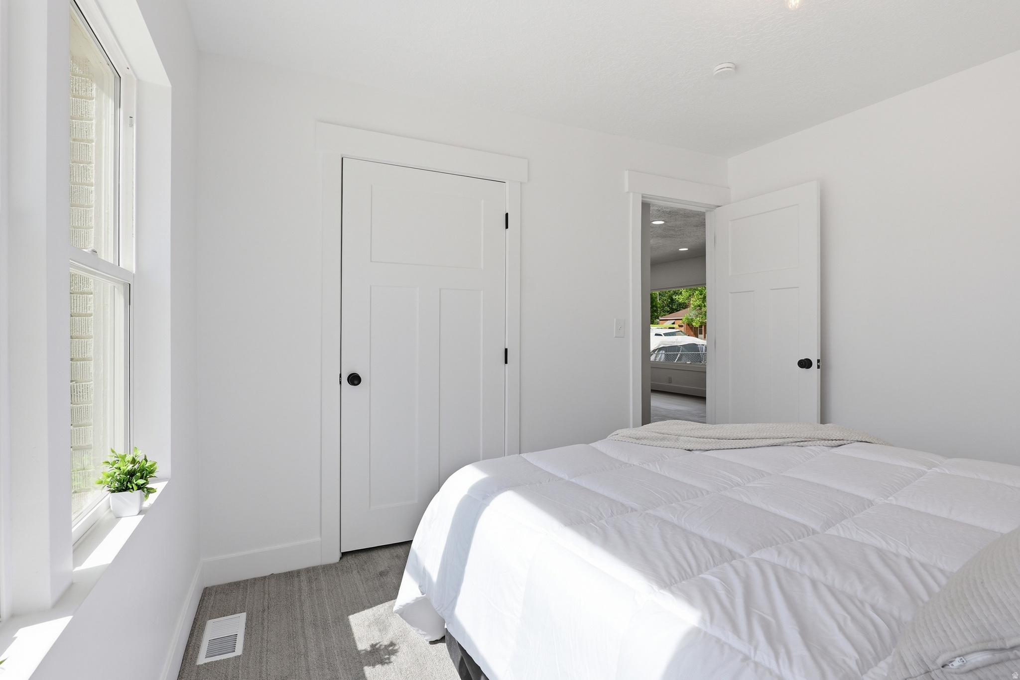 CHRISTEN - Residential