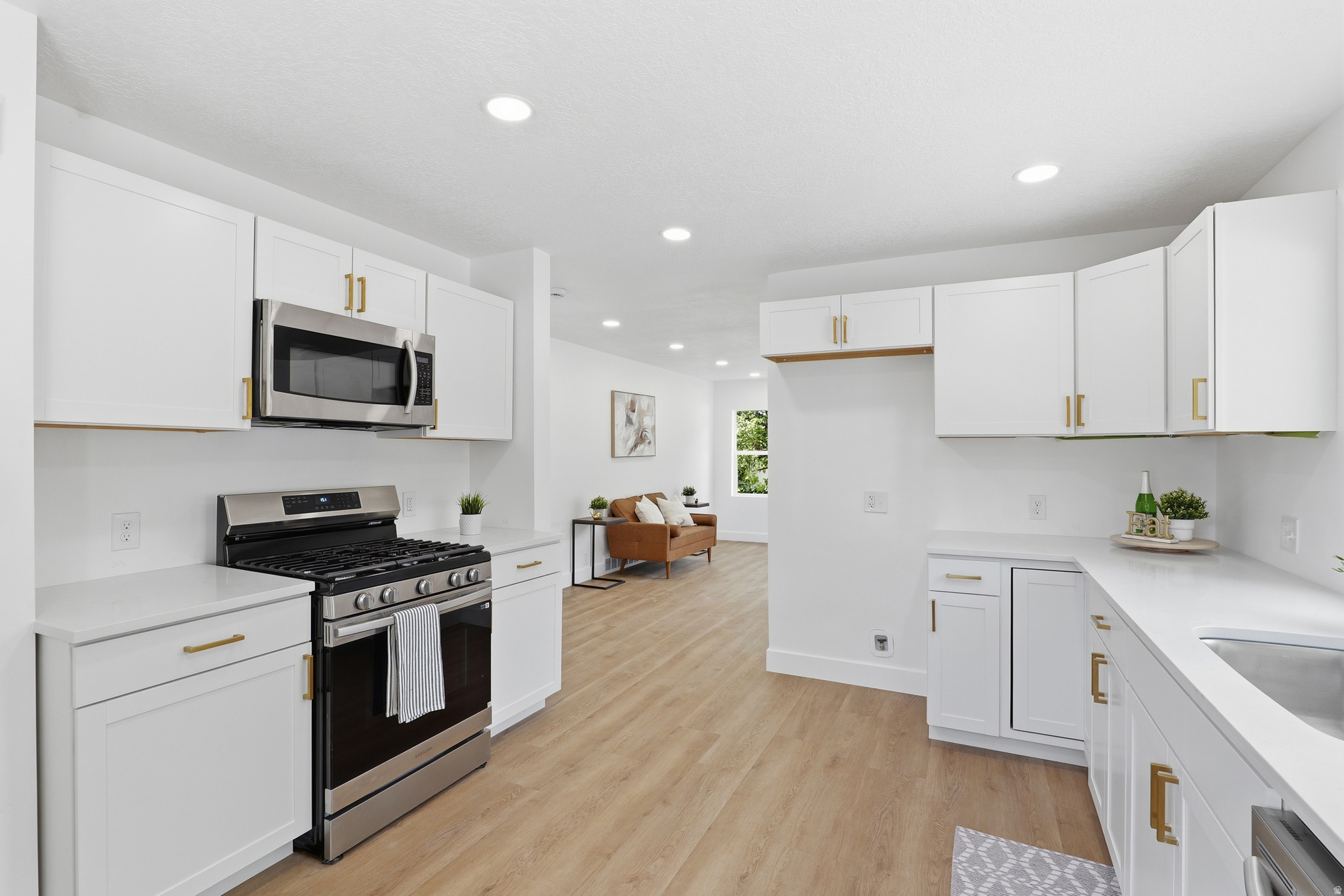CHRISTEN - Residential