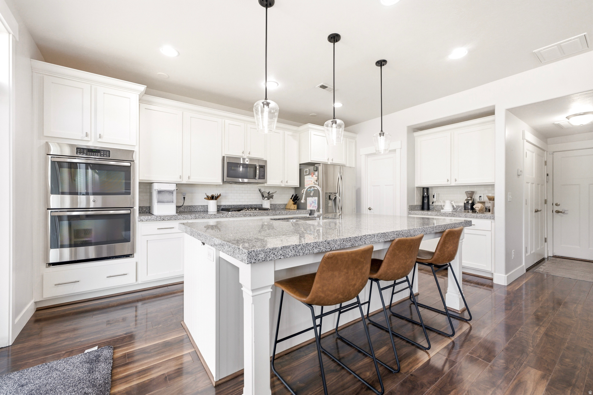 HUNTERS CREEK - Residential
