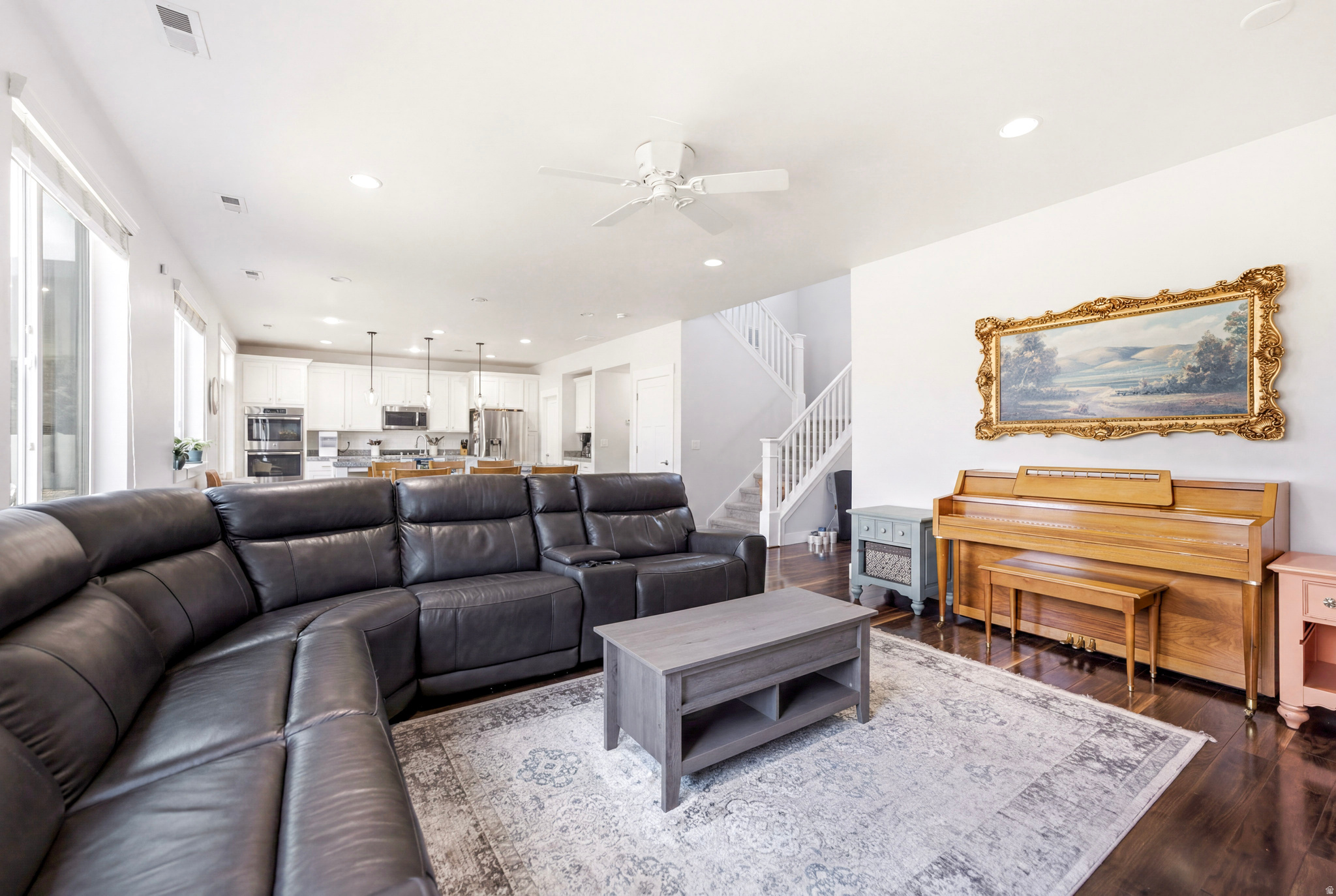 HUNTERS CREEK - Residential