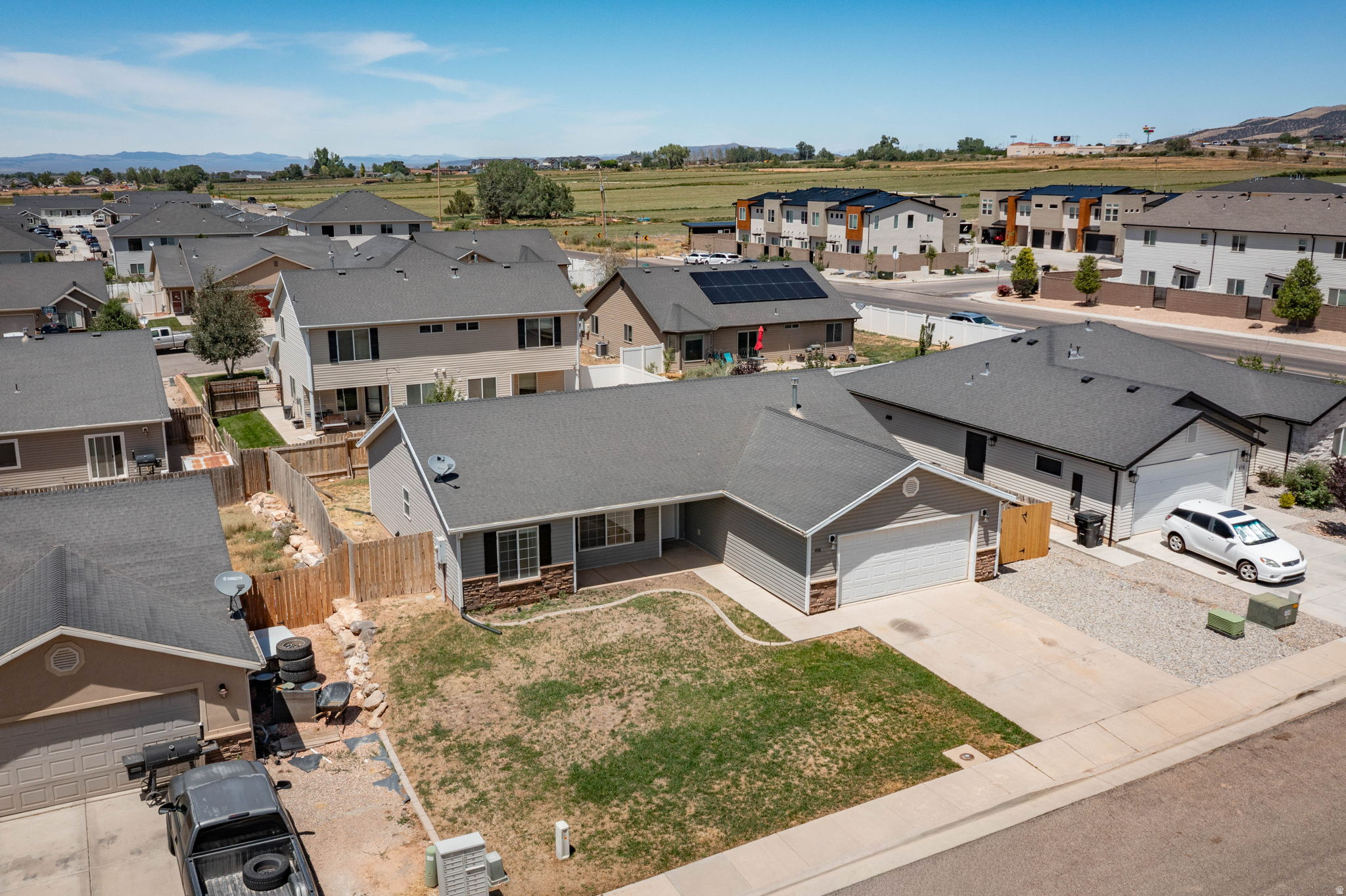 CEDAR WILLOWS SUBDIVISION - Residential