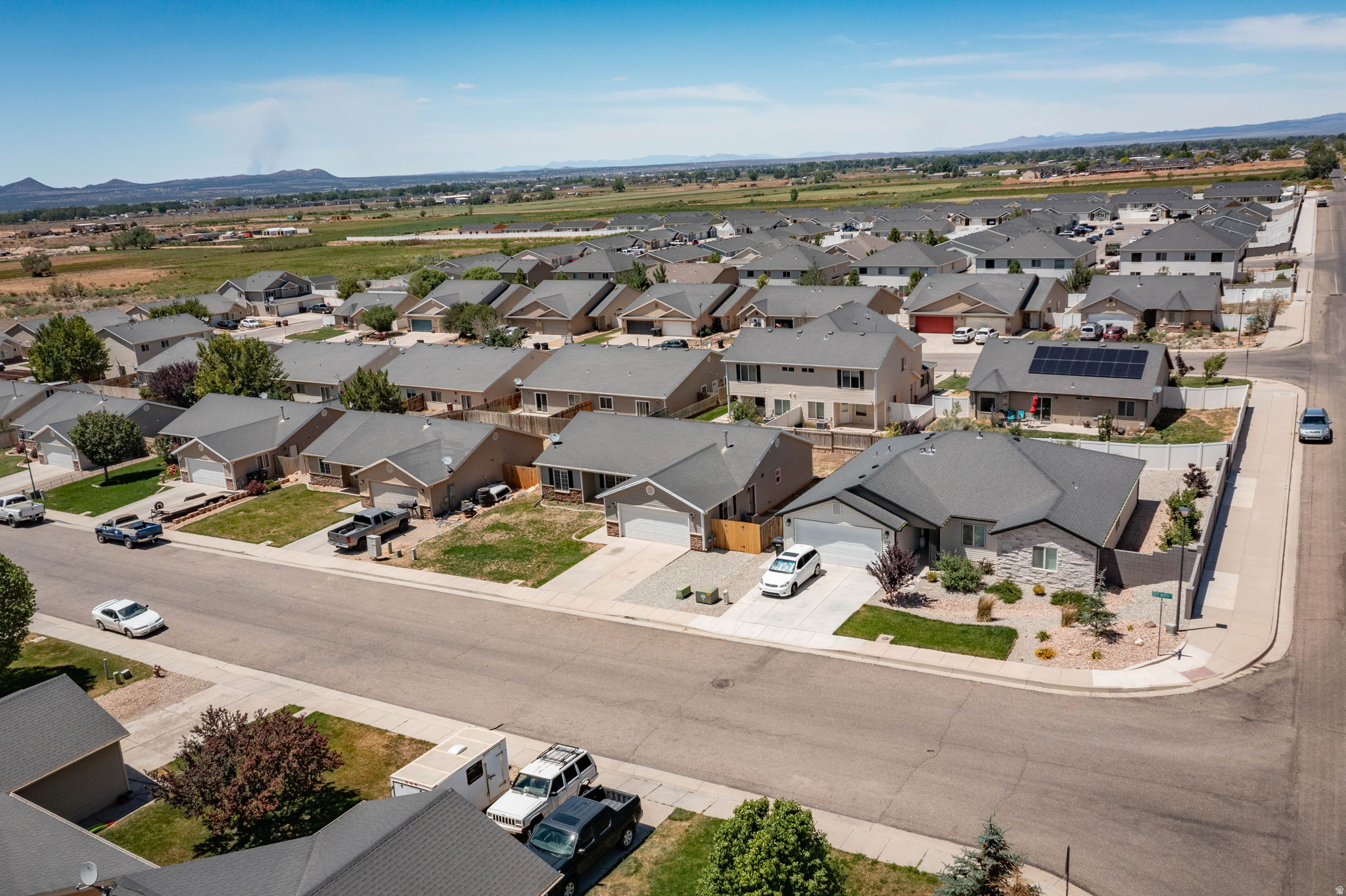 CEDAR WILLOWS SUBDIVISION - Residential