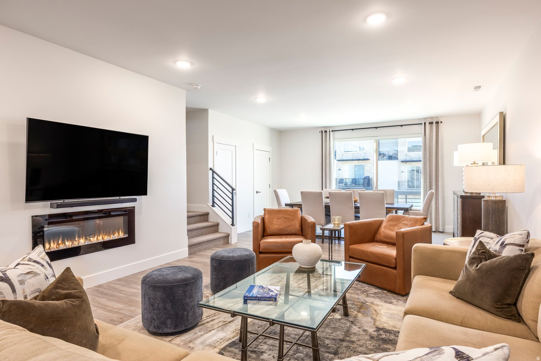 SILVER CREEK - Residential