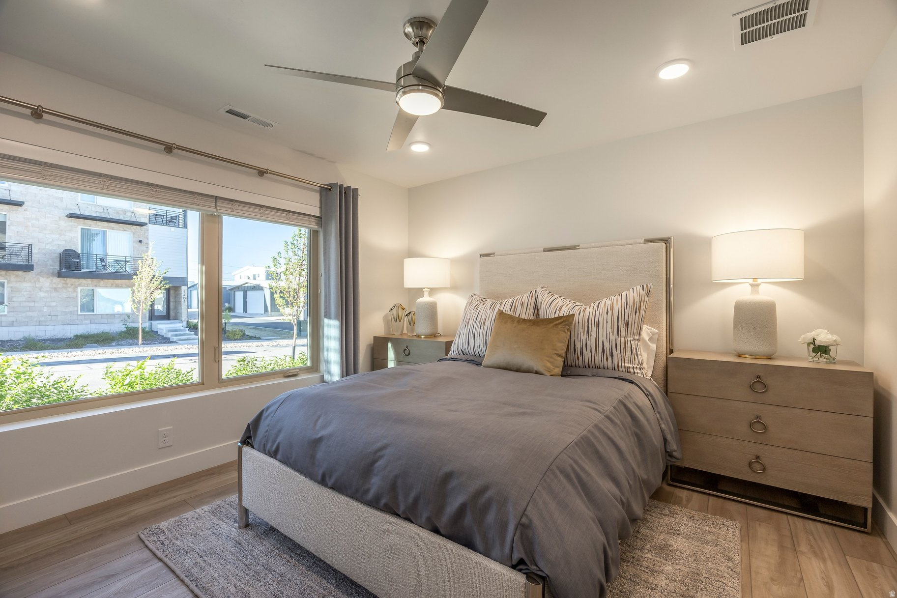 SILVER CREEK - Residential