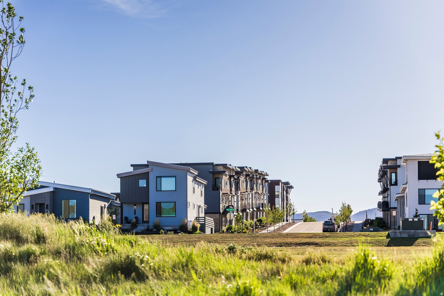 SILVER CREEK - Residential