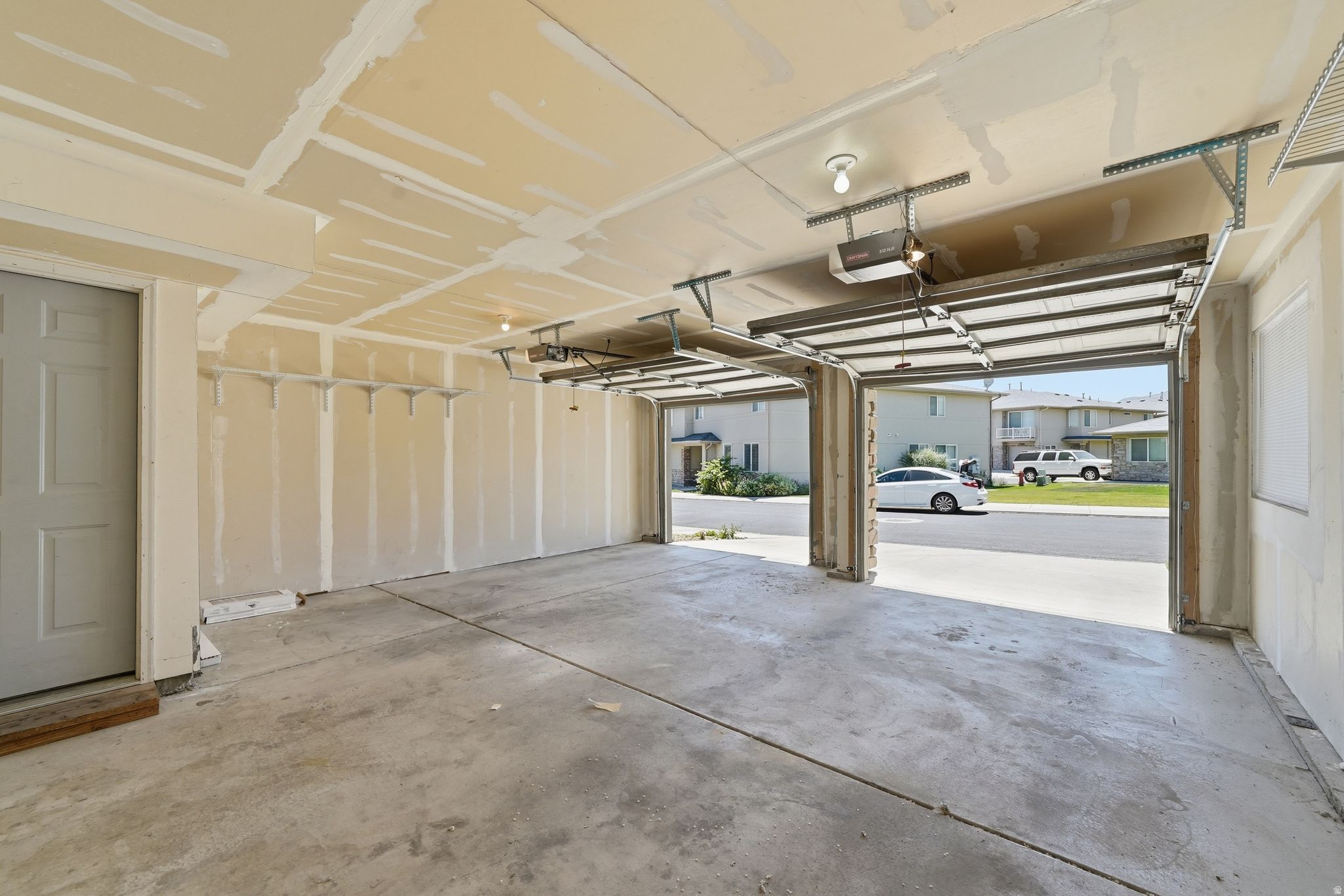 ASPEN SPRINGS PHASE - Residential