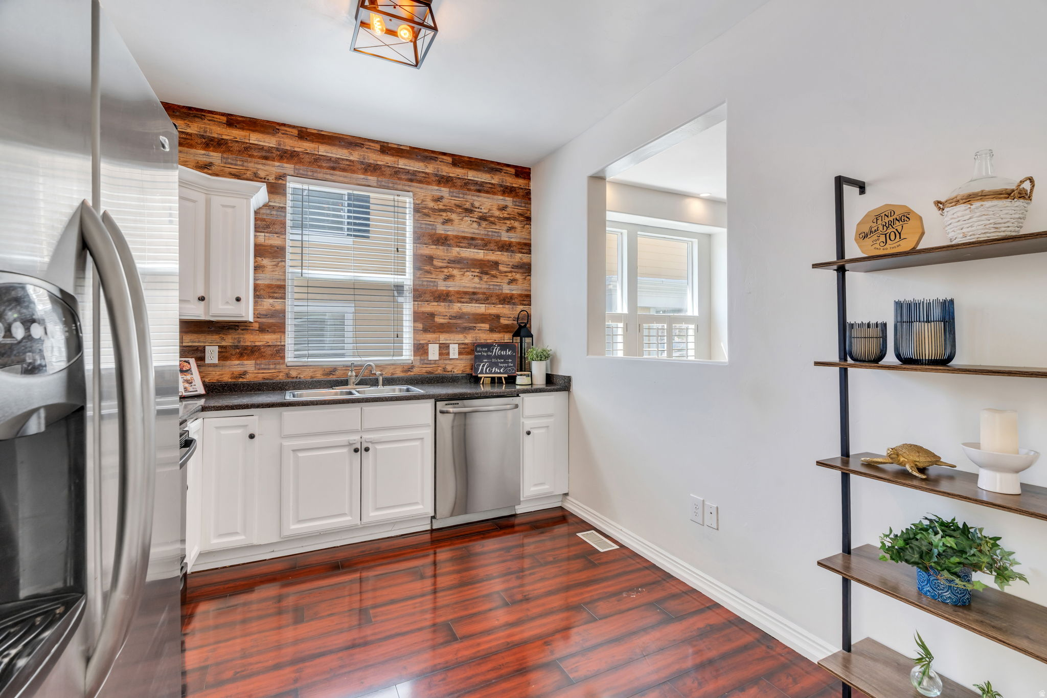 KENNECOTT - Residential