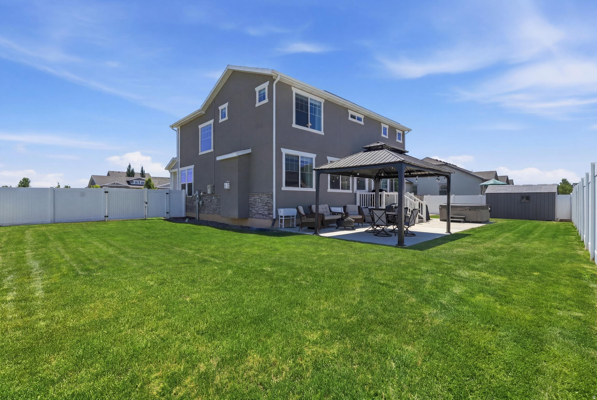 MONTEREY ESTATES - Residential