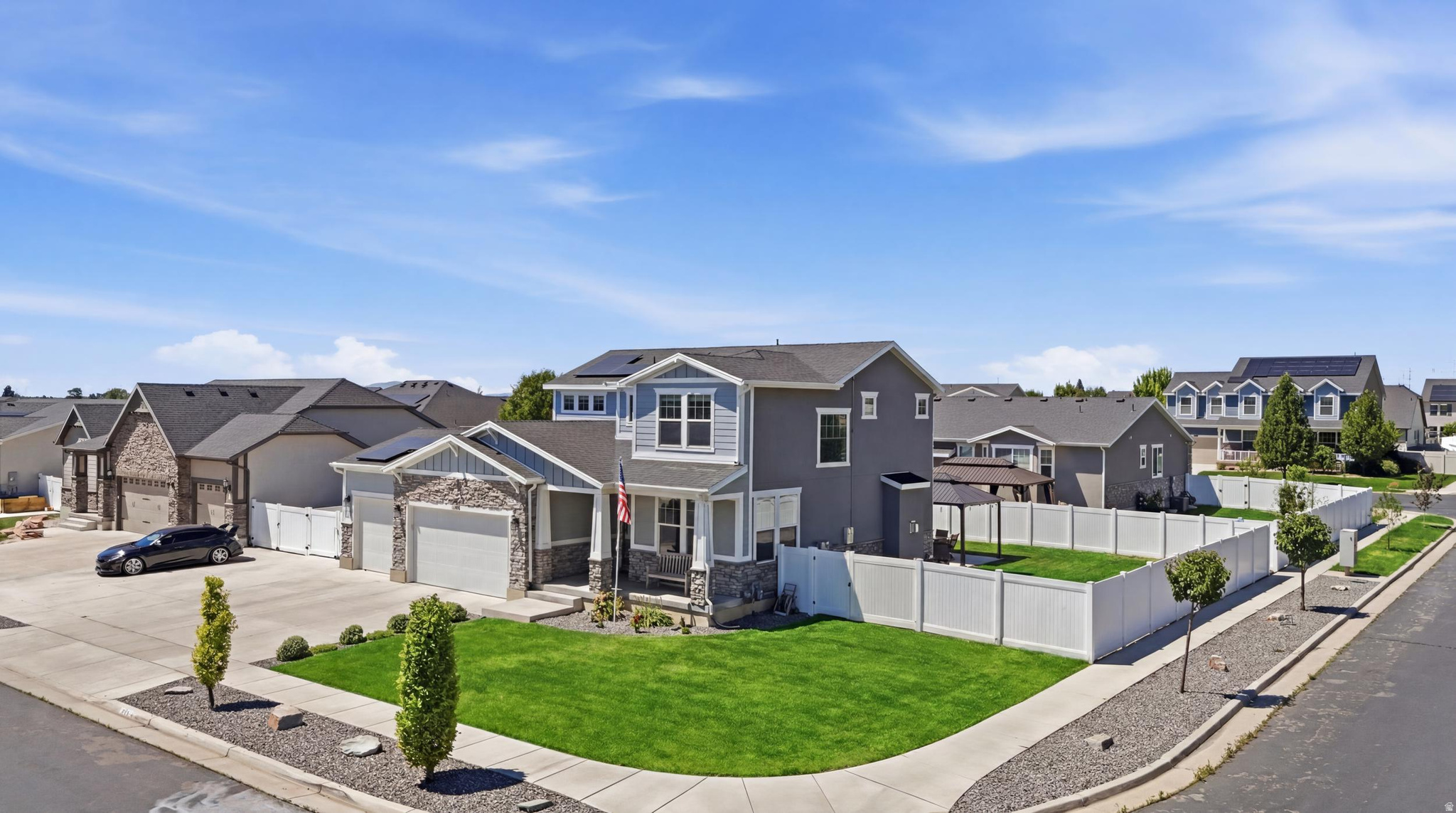 MONTEREY ESTATES - Residential
