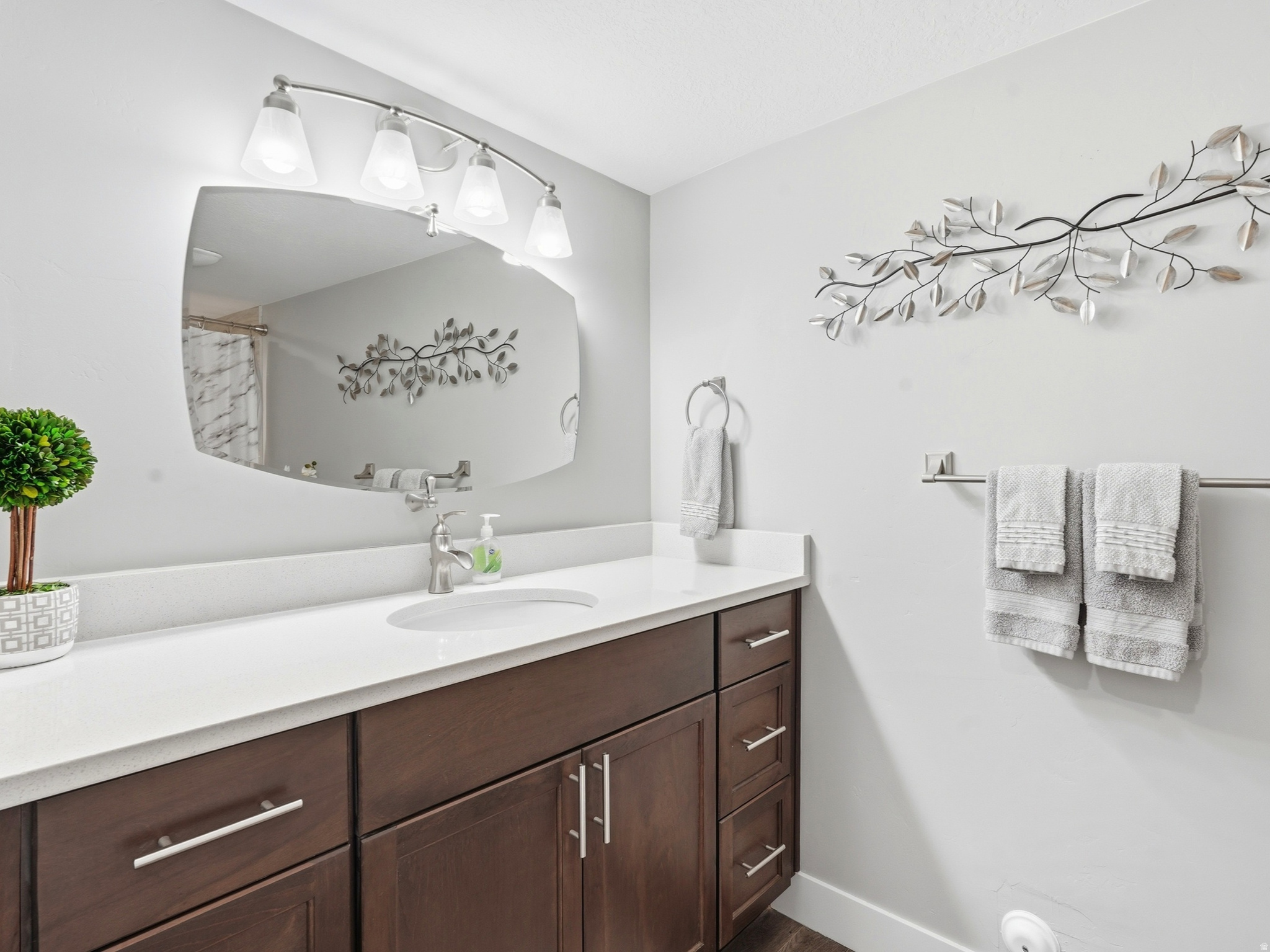 MONTEREY ESTATES - Residential