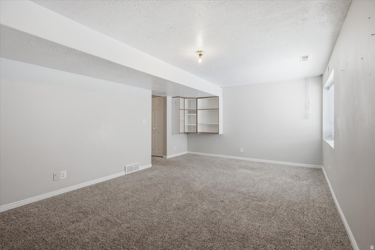 COMISKEY PARK - Residential