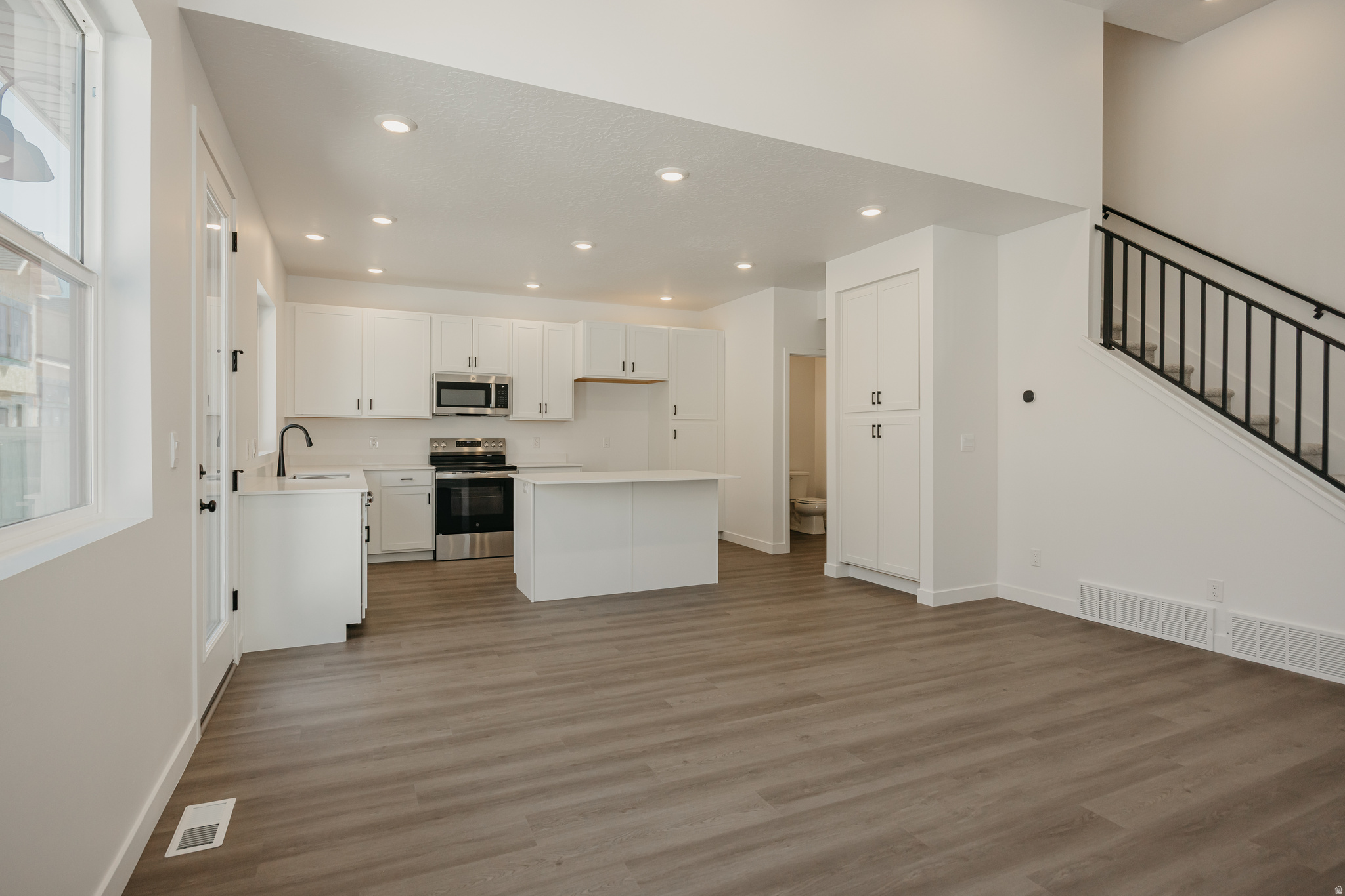 FIREFLY - Residential