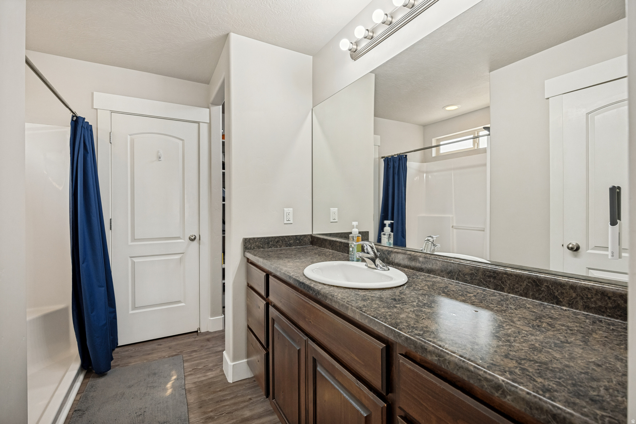 JESSIE'S BROOK - Residential