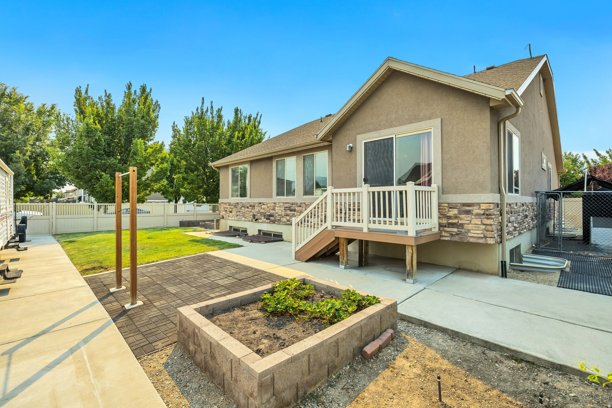 JESSIE'S BROOK - Residential