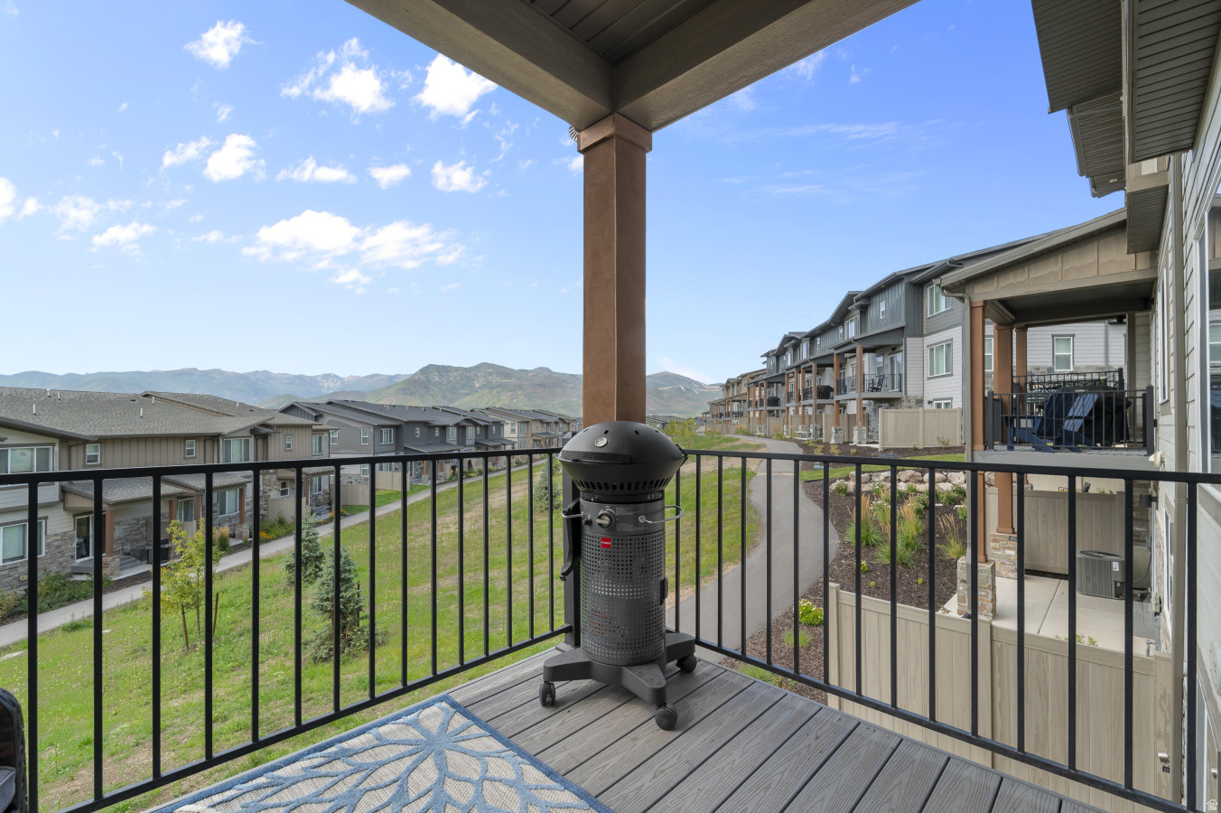JORDANELLE RIDGE - Residential