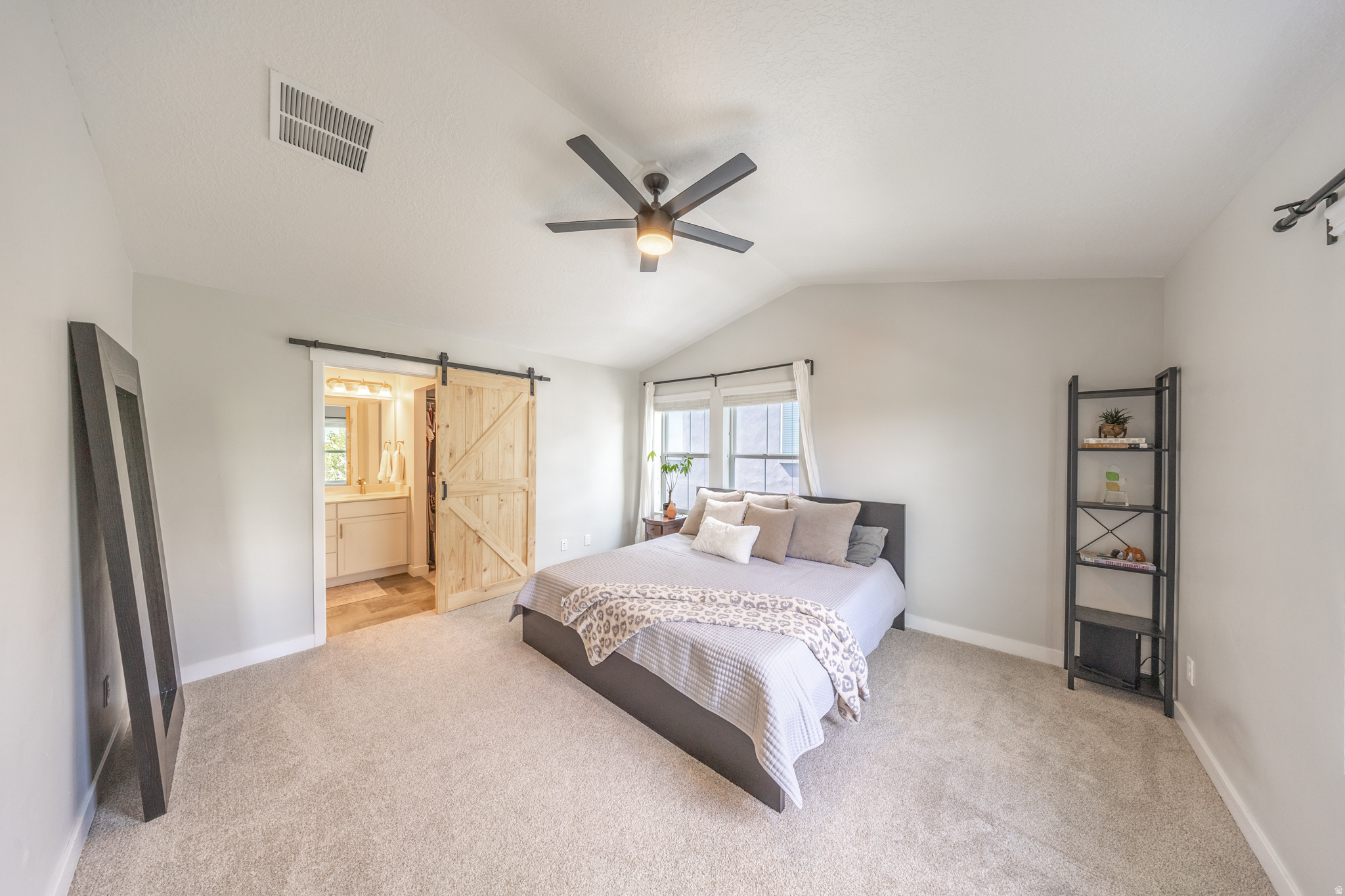 DAYBREAK - Residential