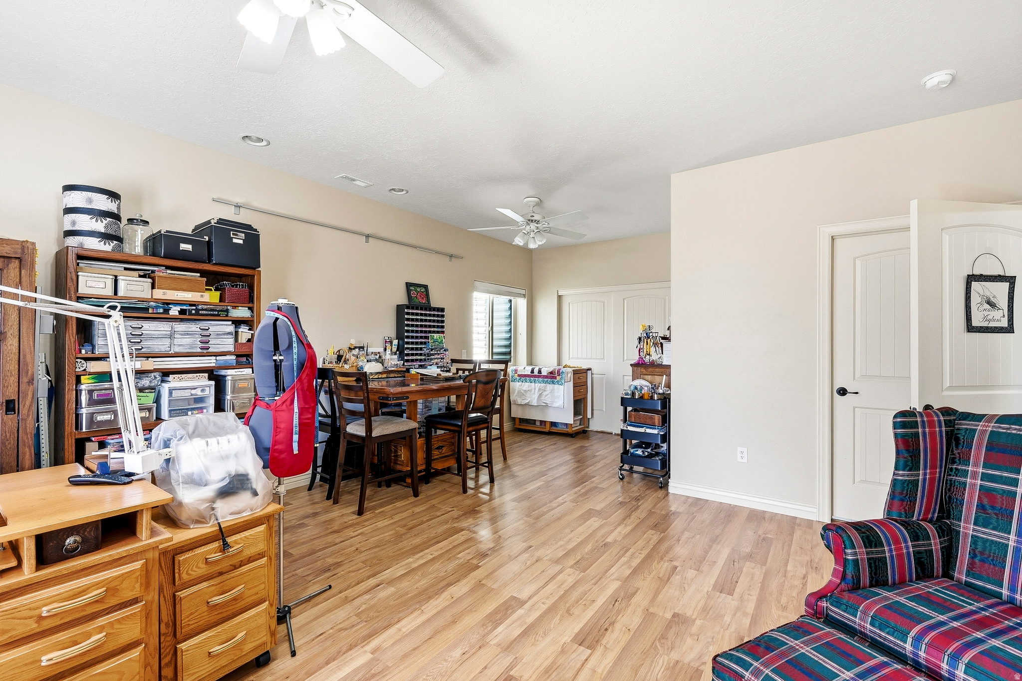 MESA HILLS - Residential