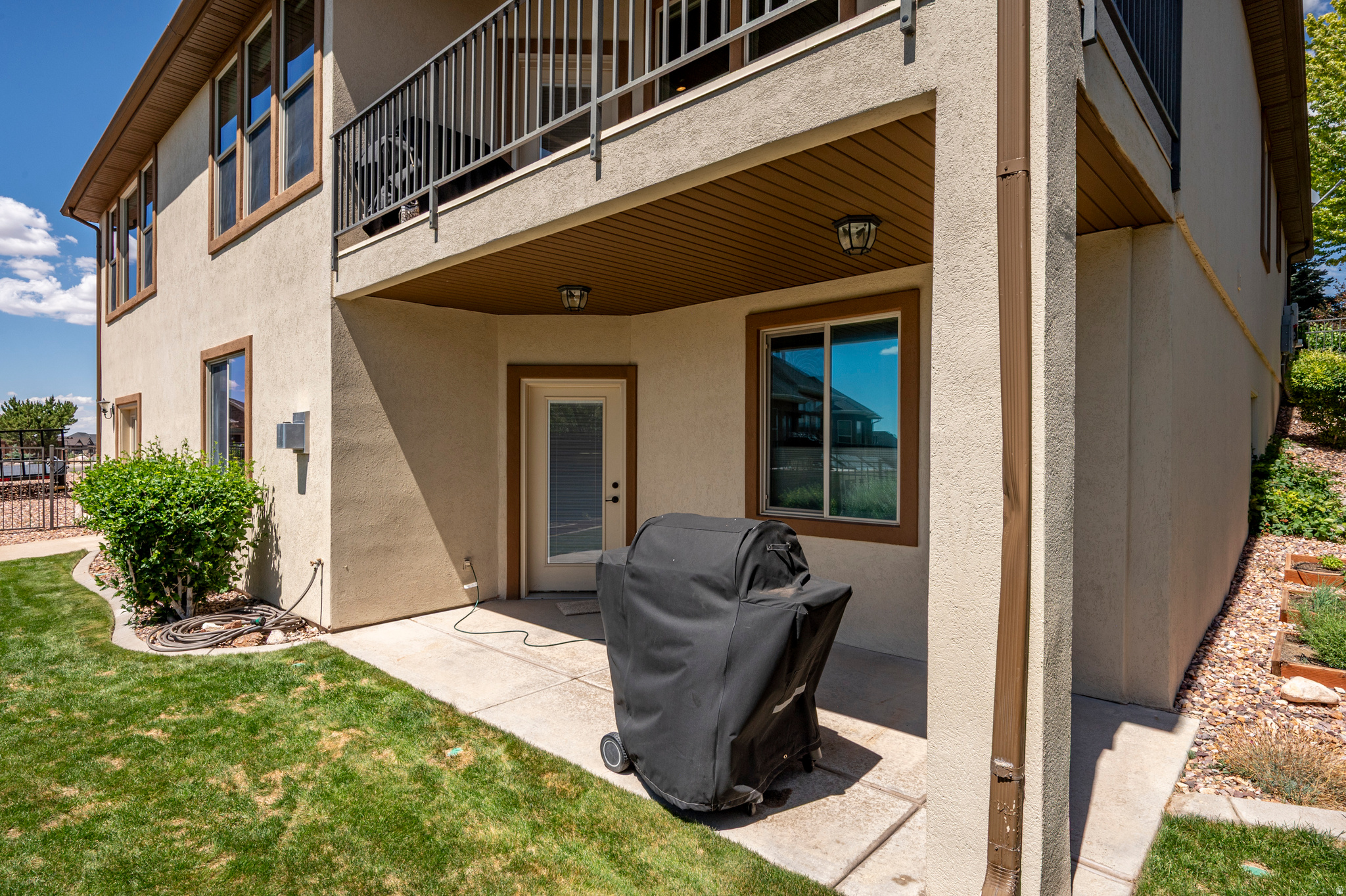 MESA HILLS - Residential