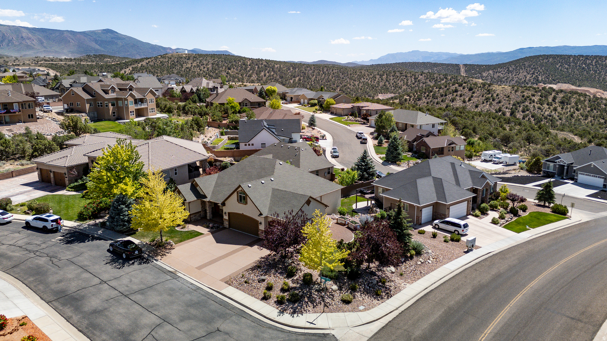 MESA HILLS - Residential