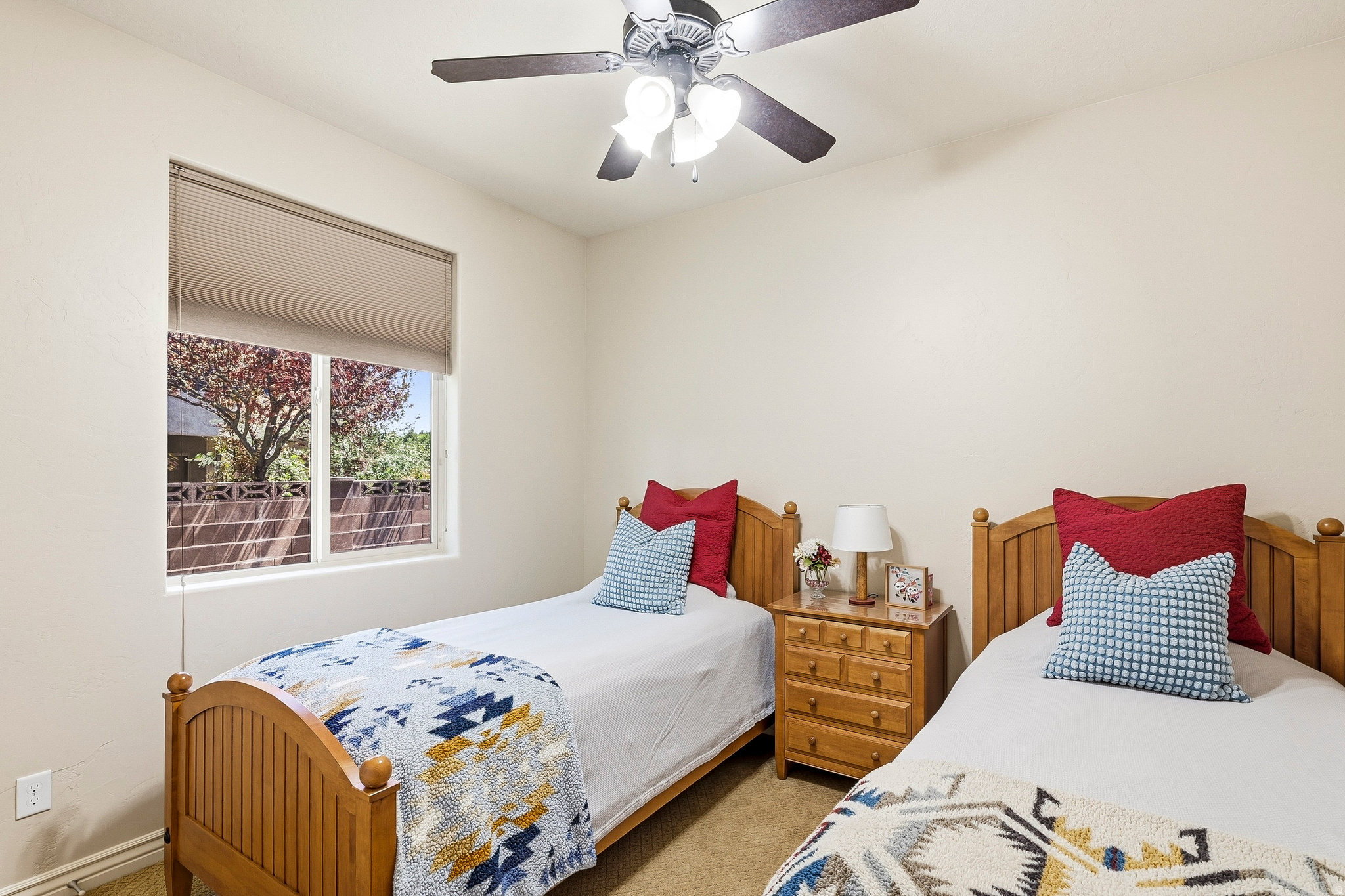 MESA HILLS - Residential